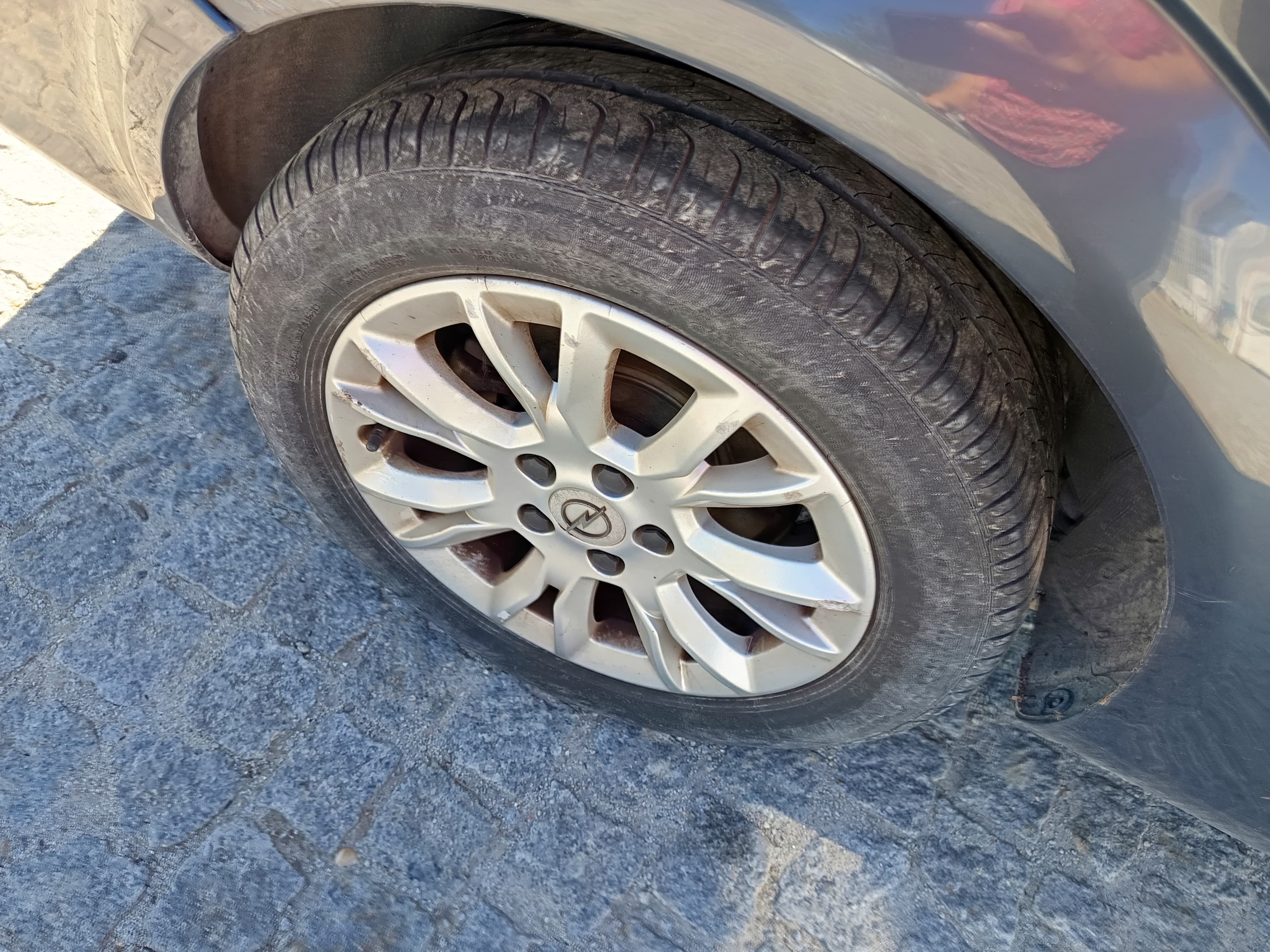 Opel Astra · Ano 2008 — imagem 8