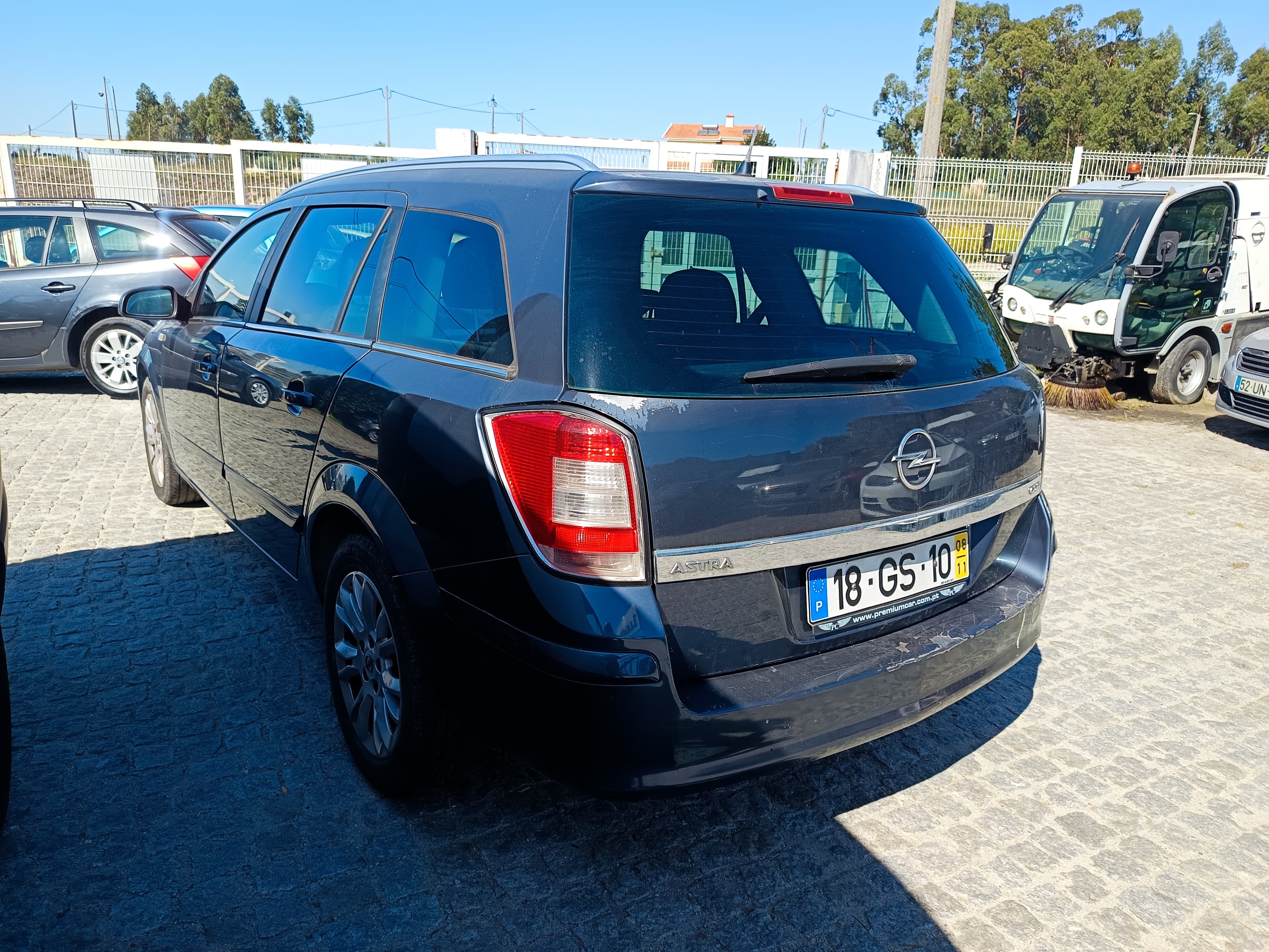 Opel Astra · Ano 2008 — imagem 6
