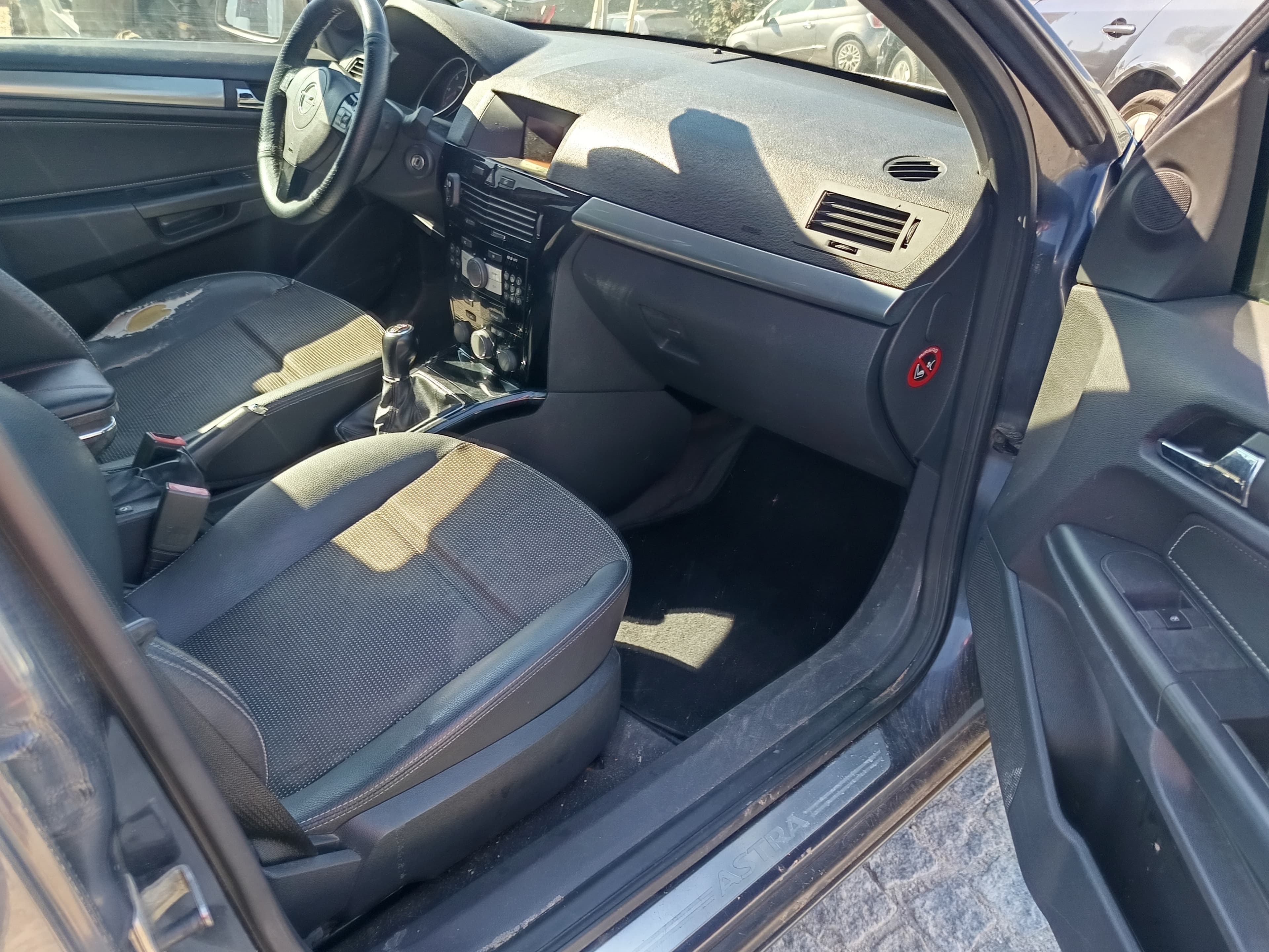 Opel Astra · Ano 2008 — imagem 23