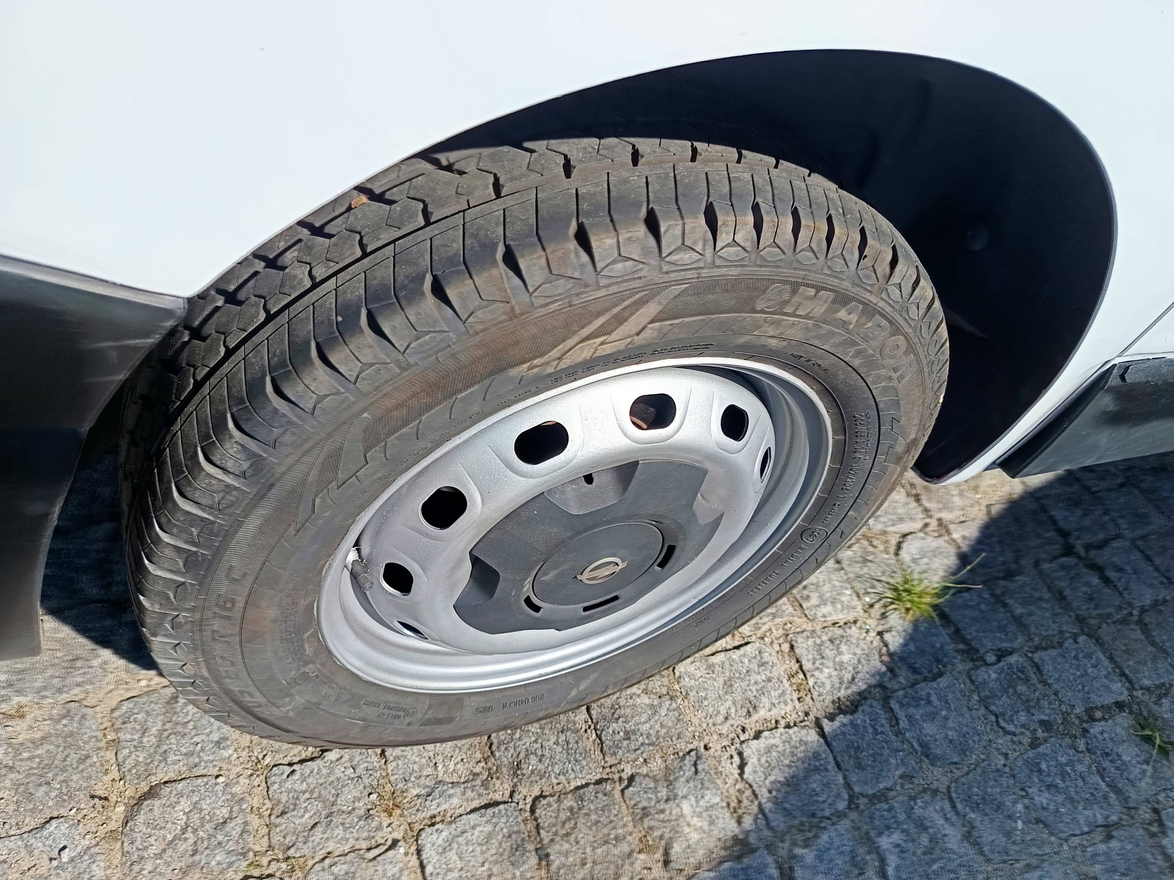 Opel Vívaro · Ano 2014 — imagem 8