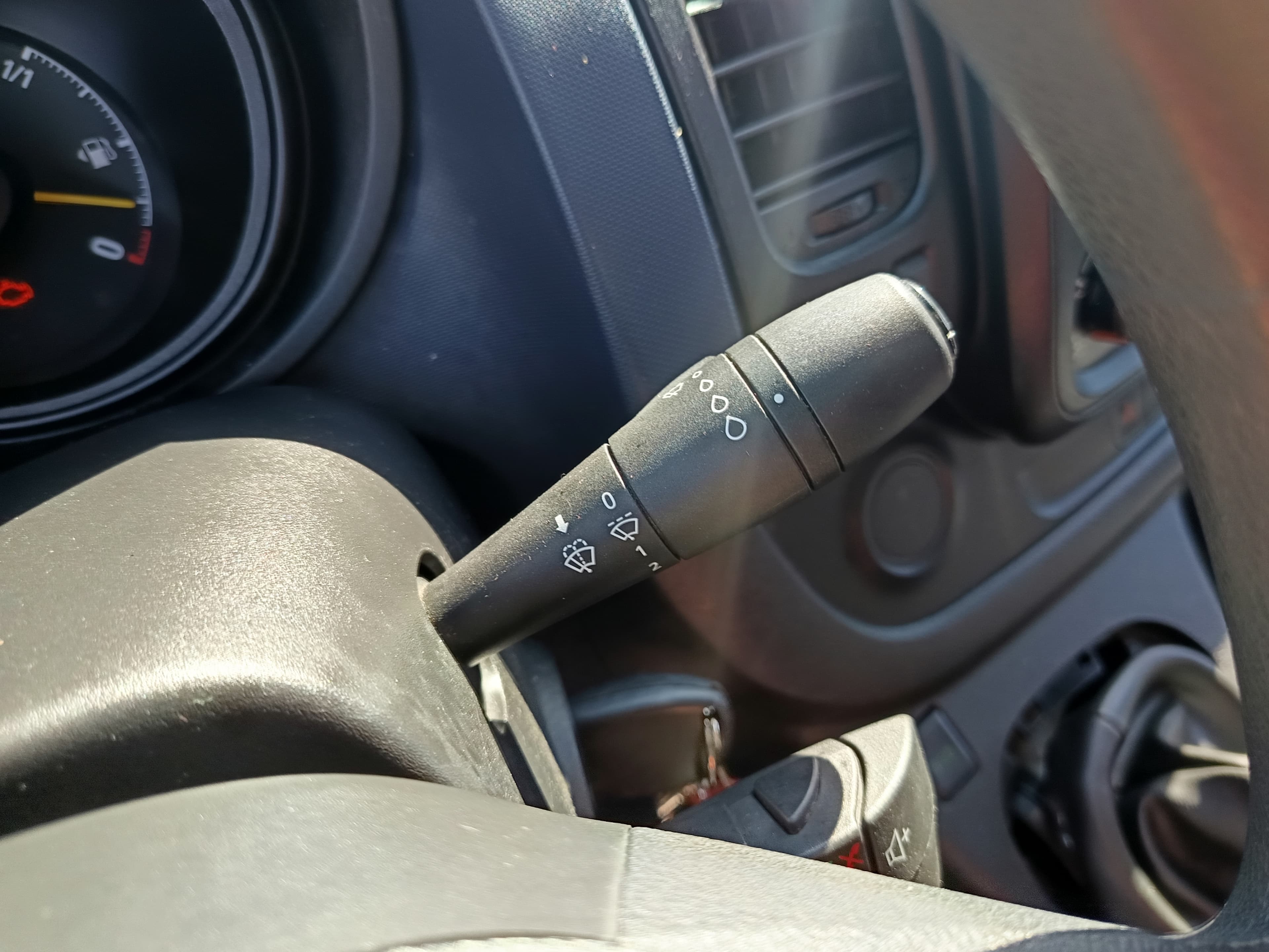 Opel Vívaro · Ano 2014 — imagem 32
