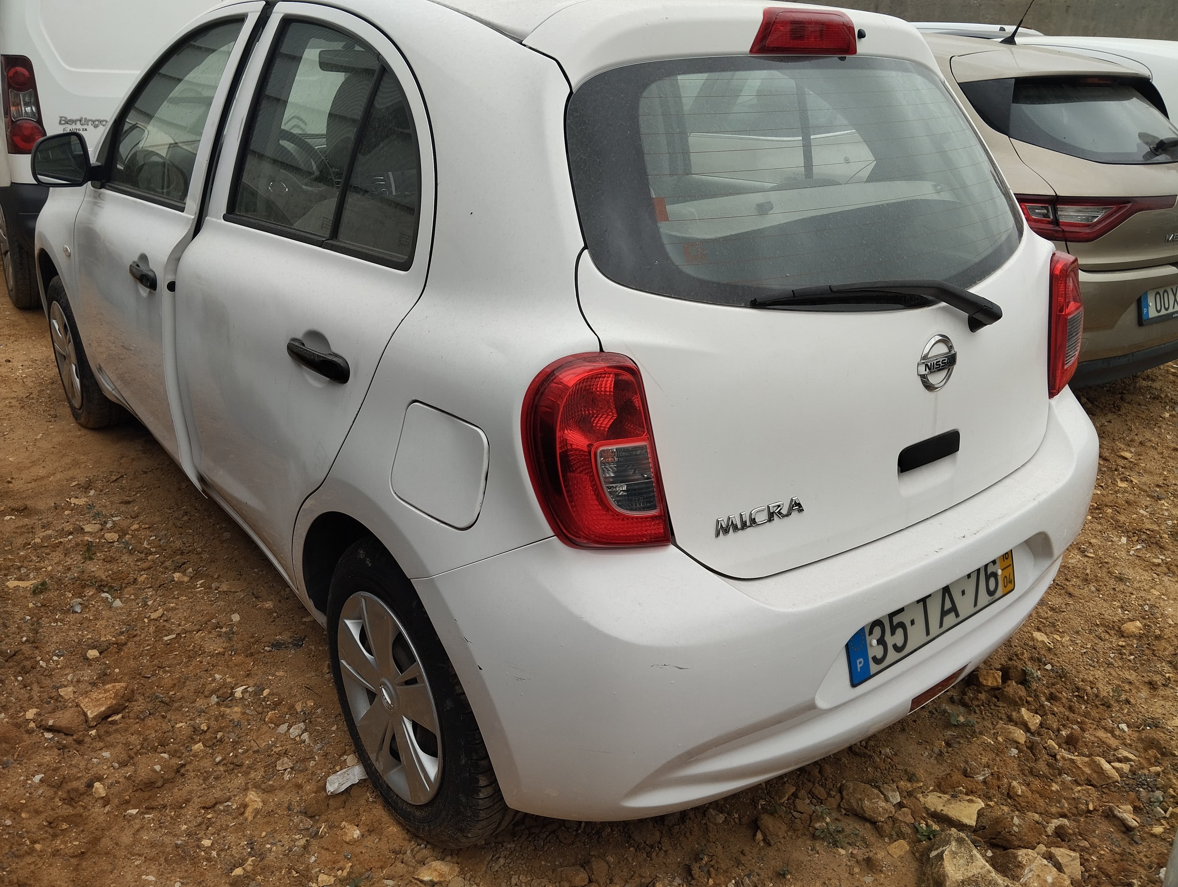 Nissan Micra 1.2 · Año 2016 — imagen 7