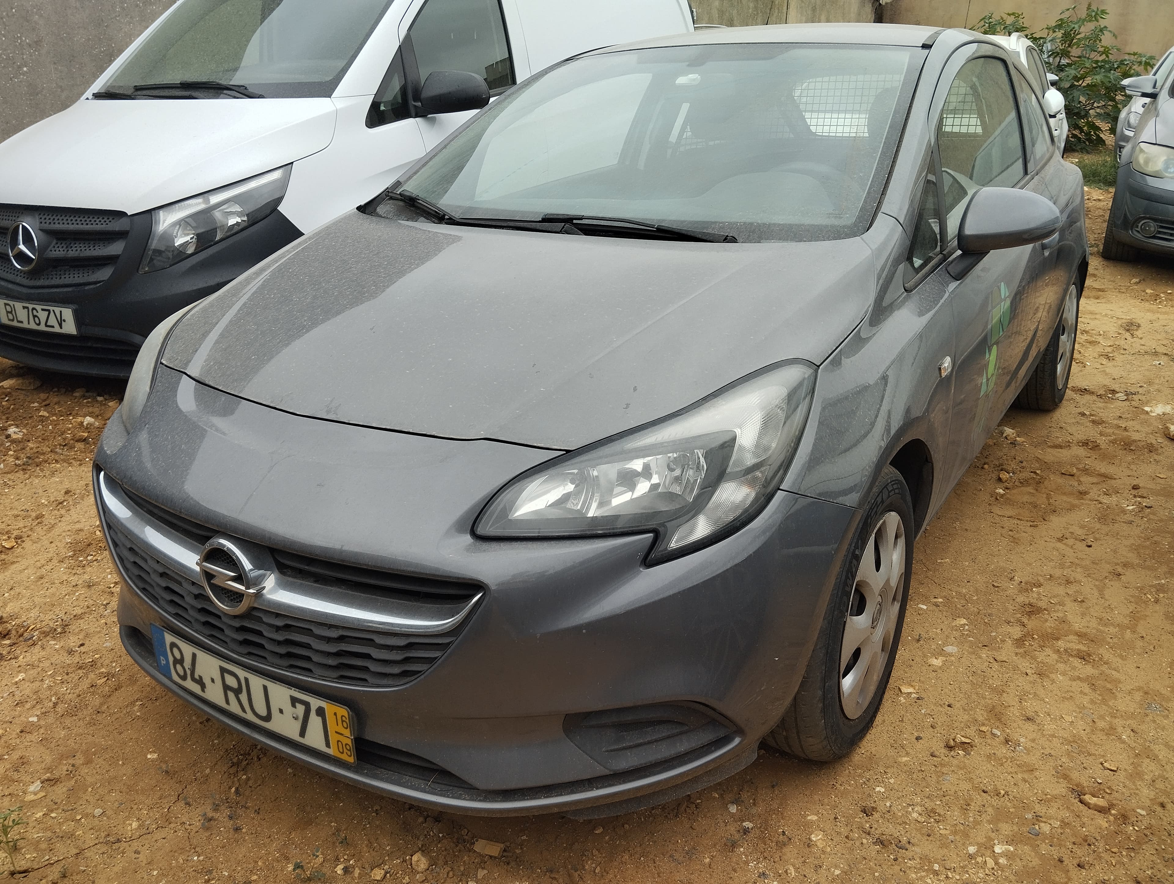 Opel Corsa 1.3 CDTI · Ano 2016