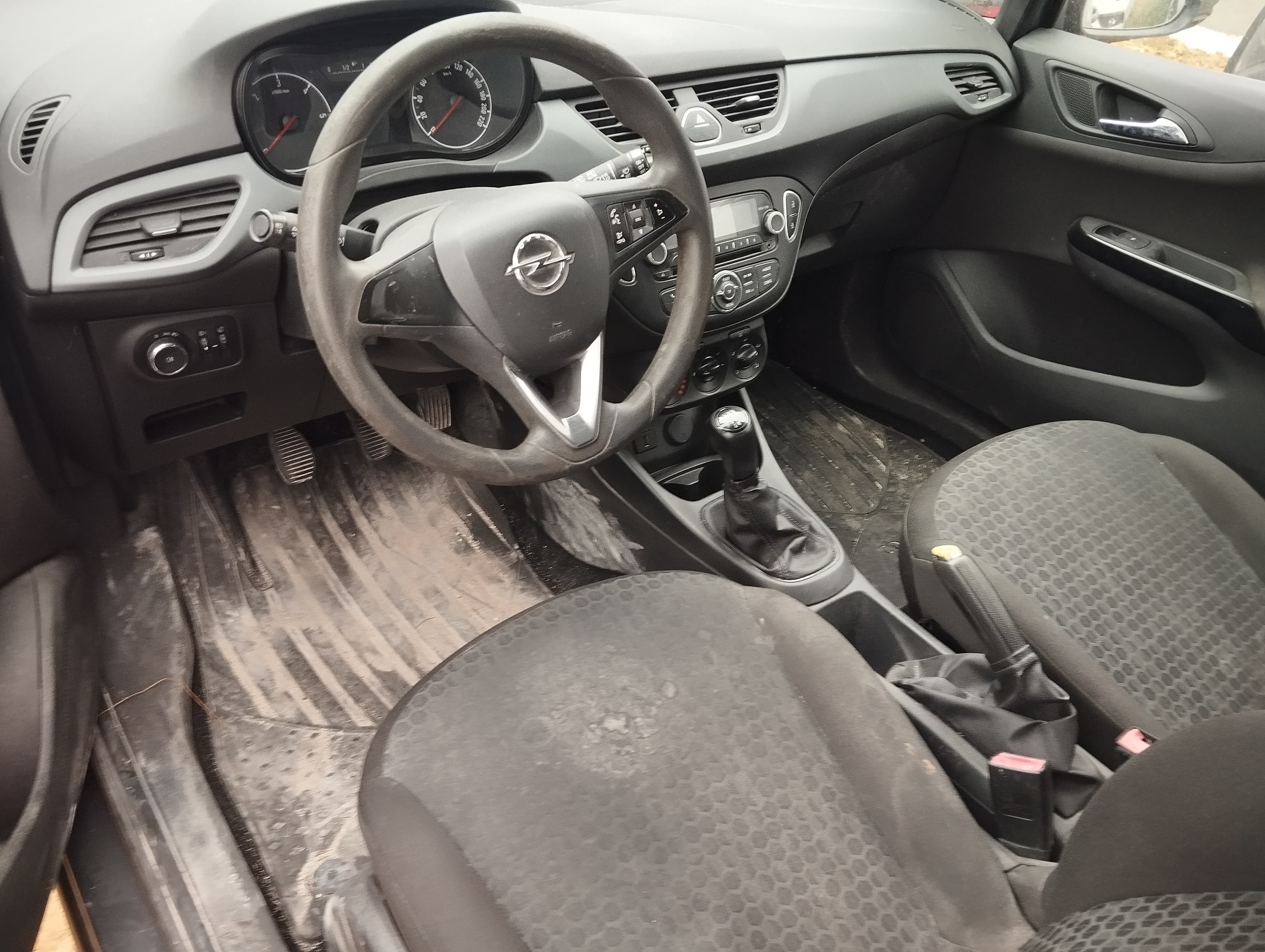 Opel Corsa 1.3 CDTI · Ano 2016 — imagem 7