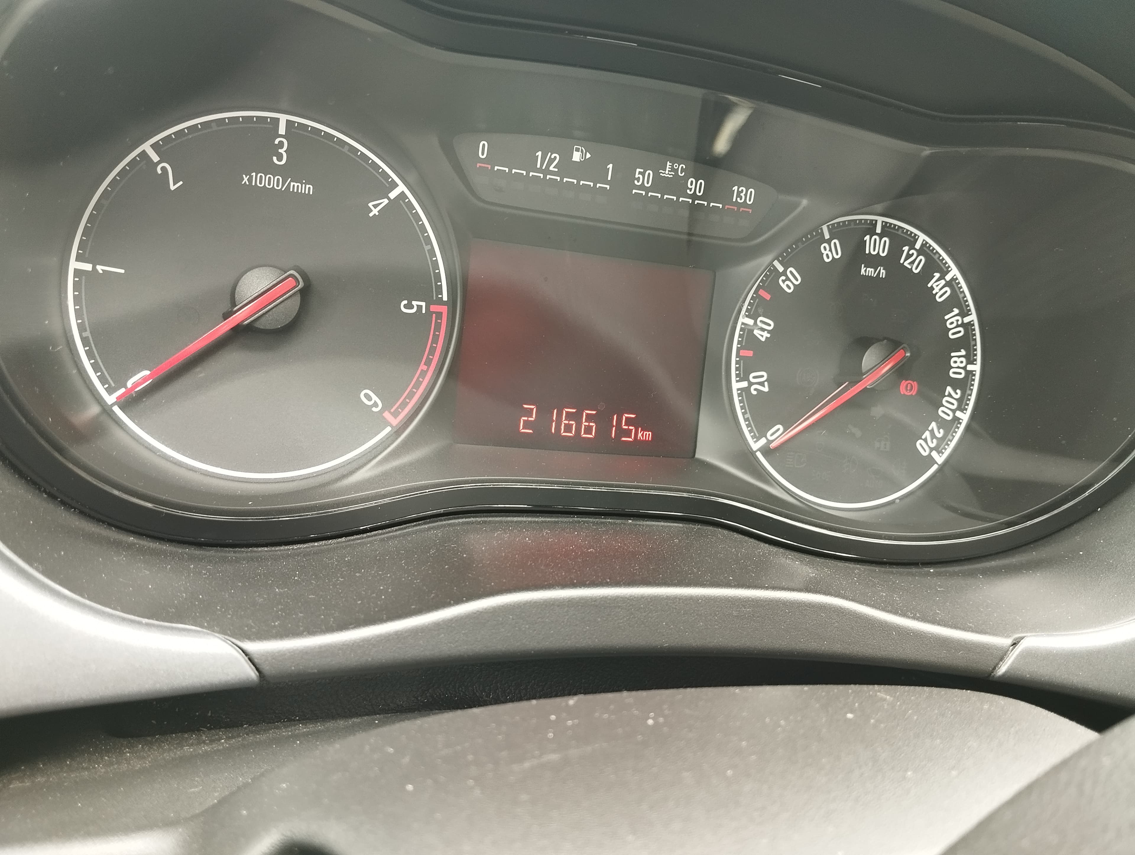 Opel Corsa 1.3 CDTI · Year 2016 — image 7