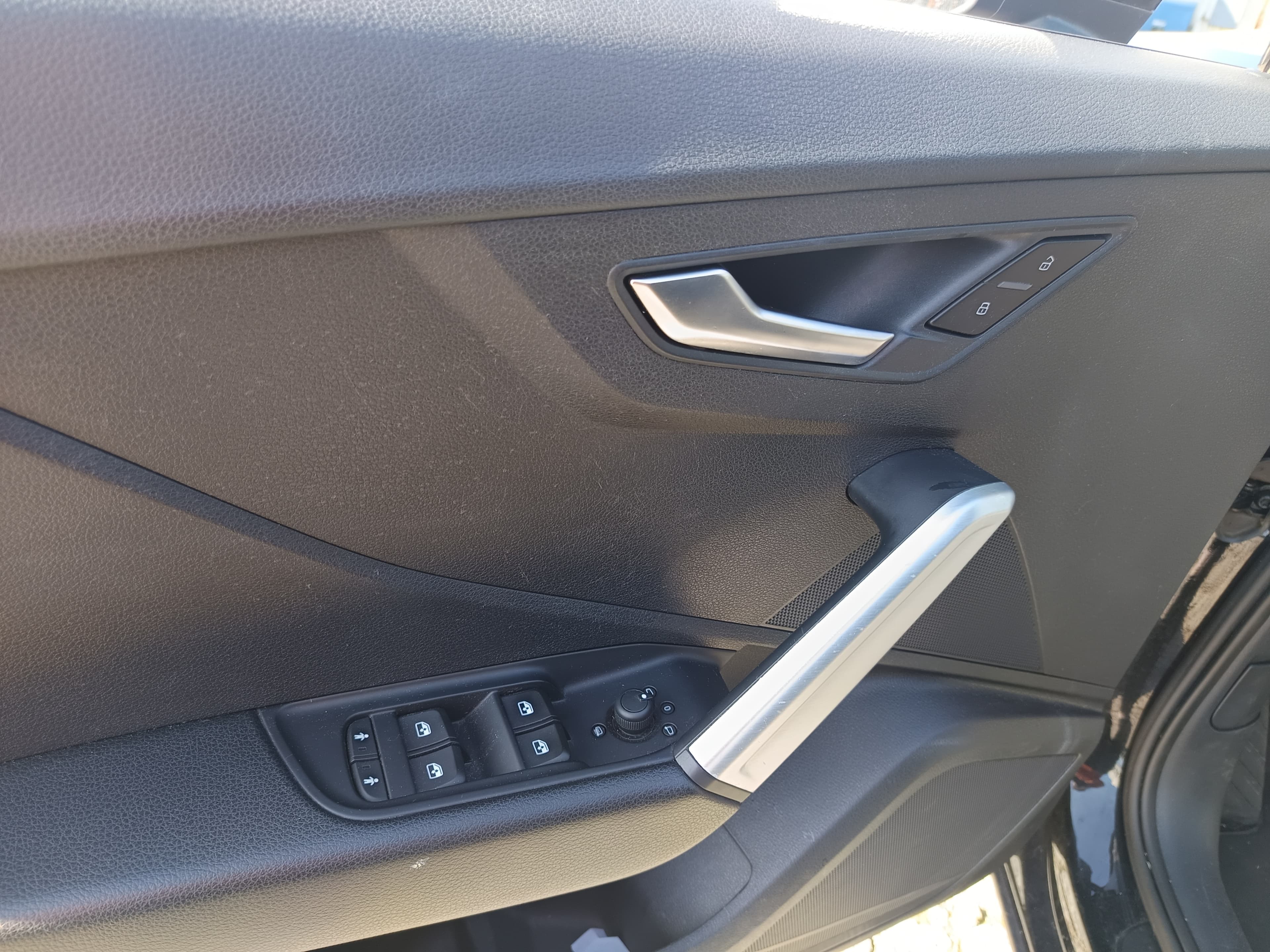 Audi Q2 · Ano 2017 — imagen 31