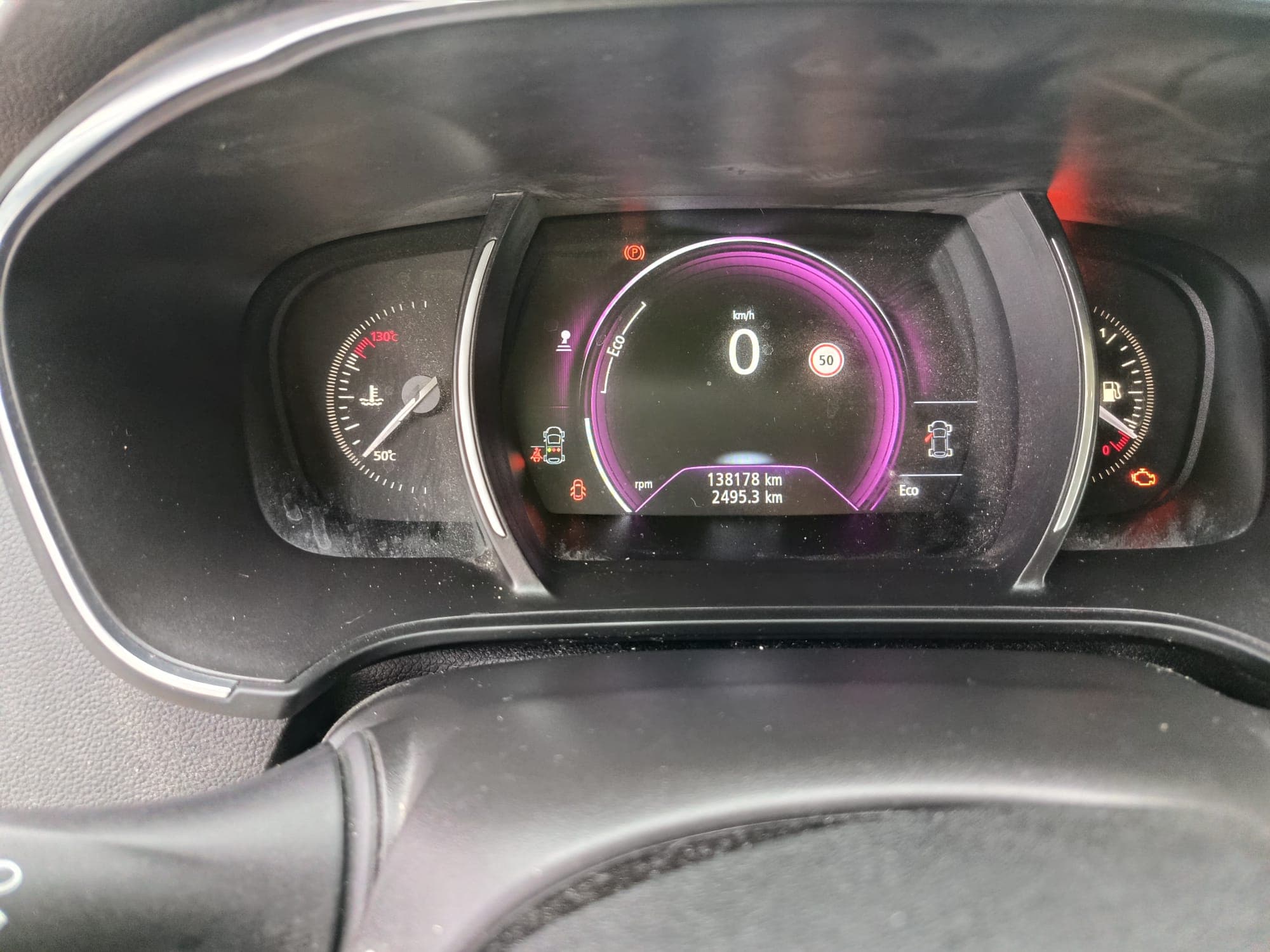Renault Mégane · Année 2017 — image 9