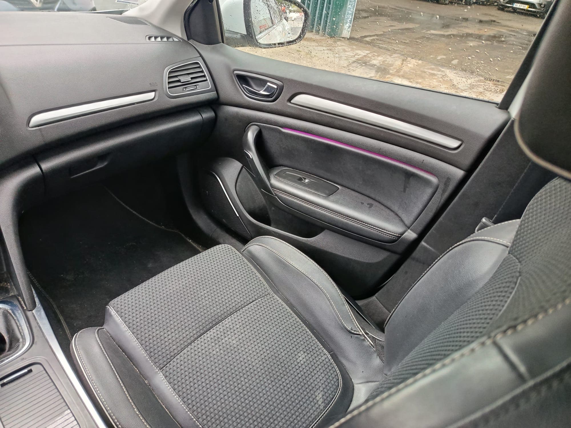 Renault Mégane · Année 2017 — image 18