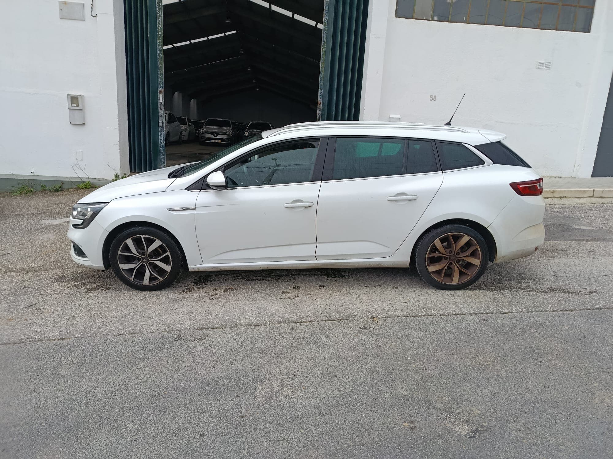 Renault Mégane · Année 2017 — image 6
