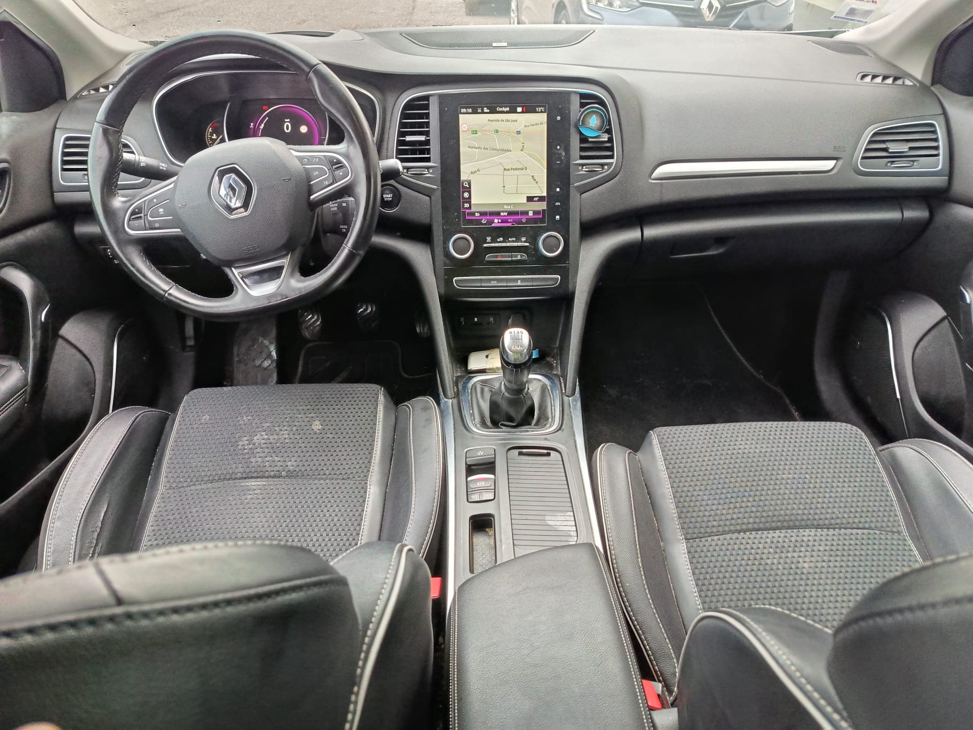 Renault Mégane · Année 2017 — image 10