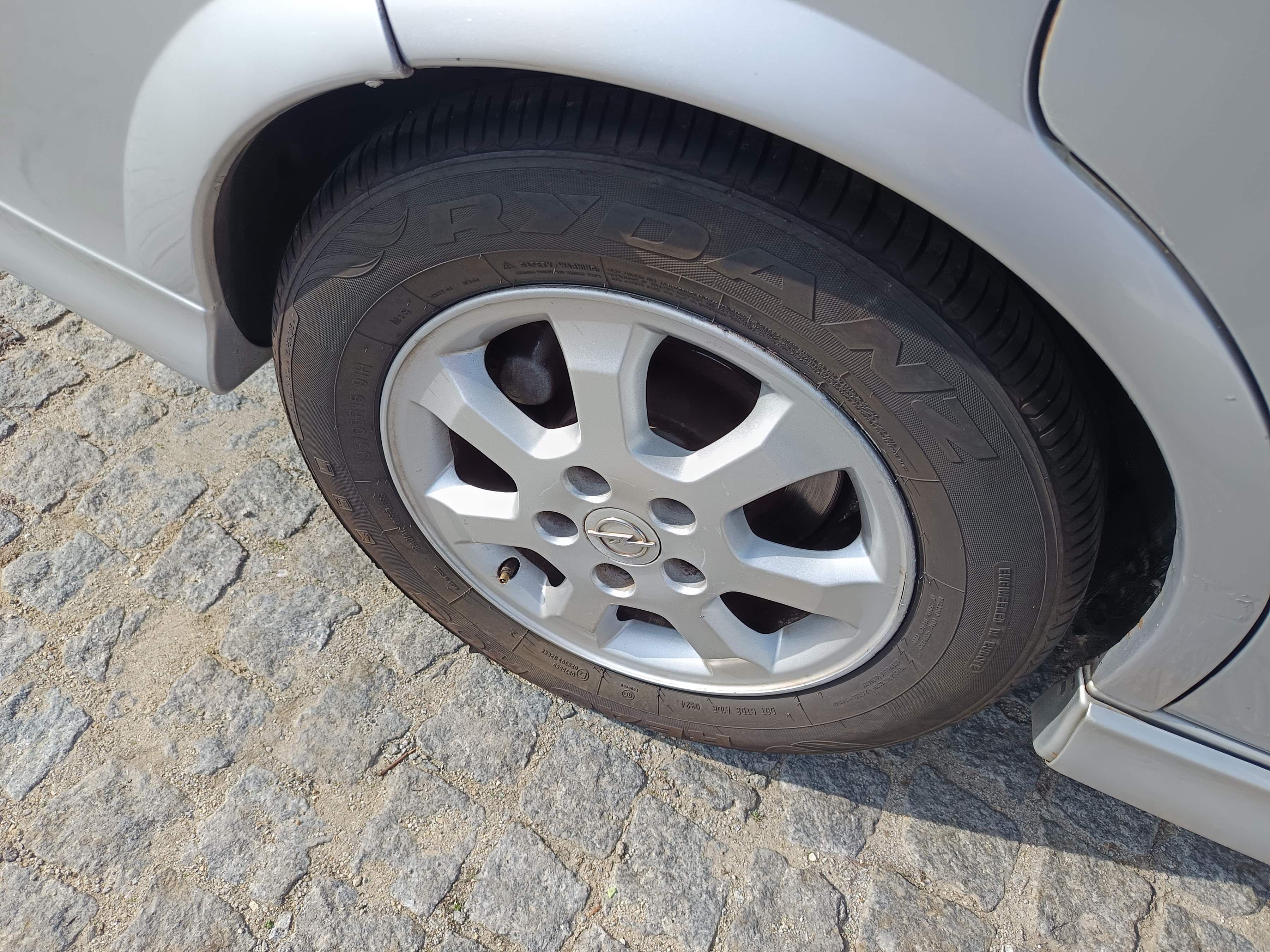 Opel Vectra · Ano 1999 — image 5