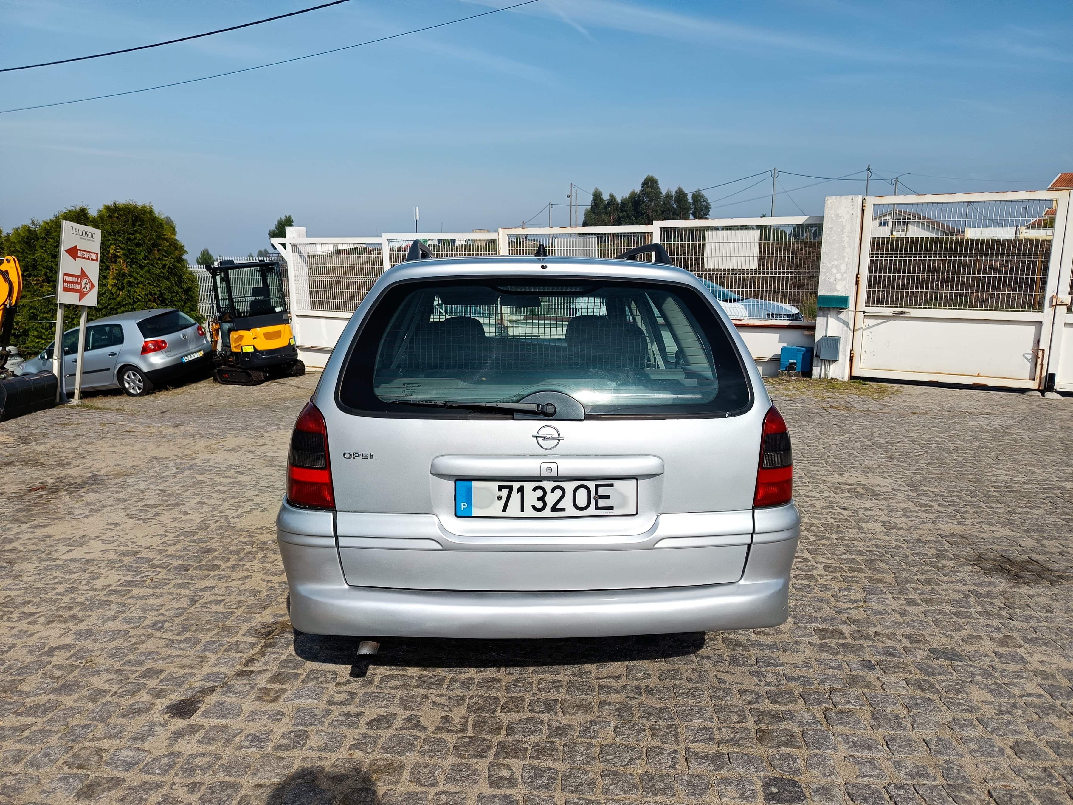 Opel Vectra · Ano 1999 — image 9