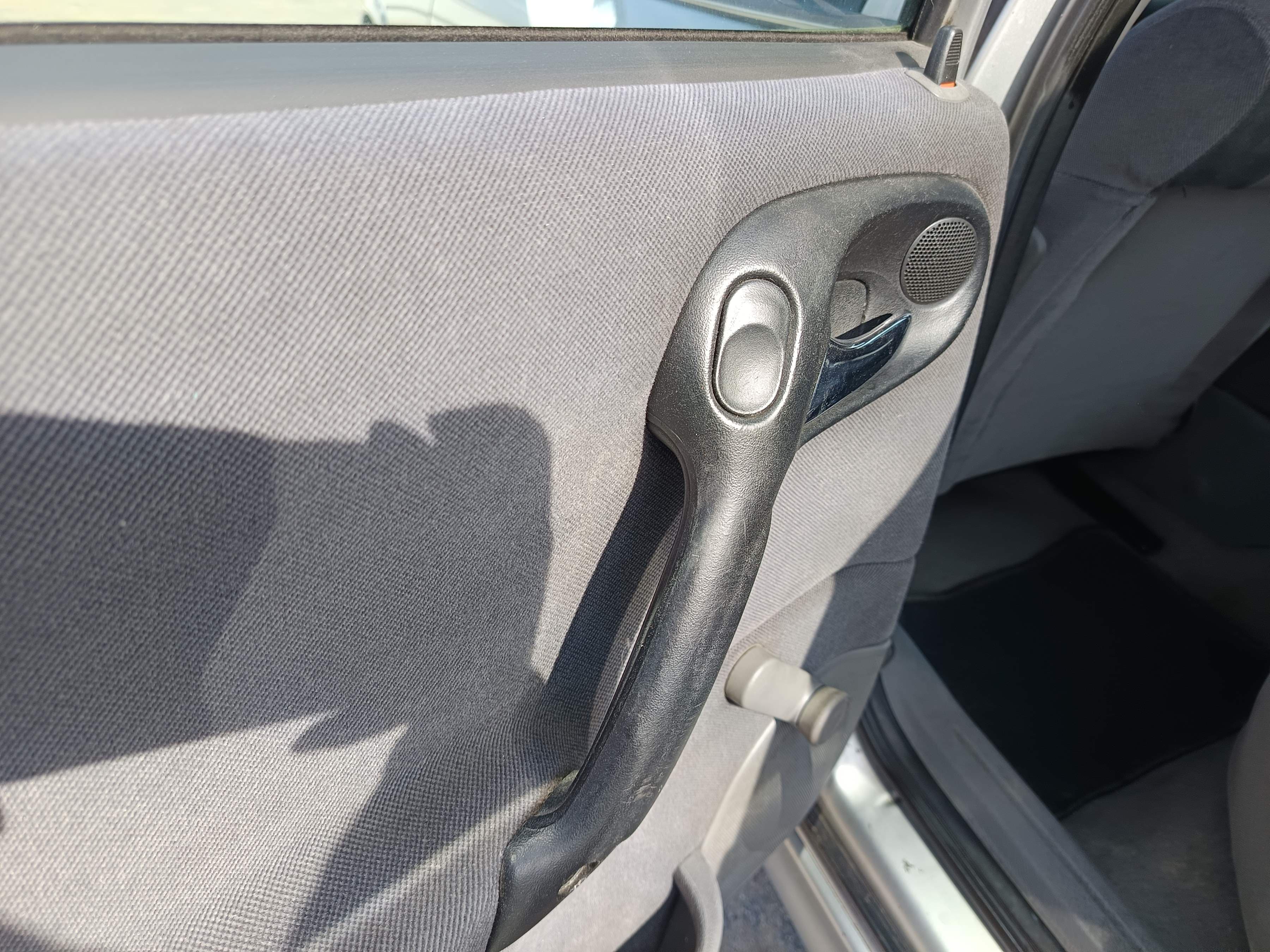 Opel Vectra · Ano 1999 — image 28
