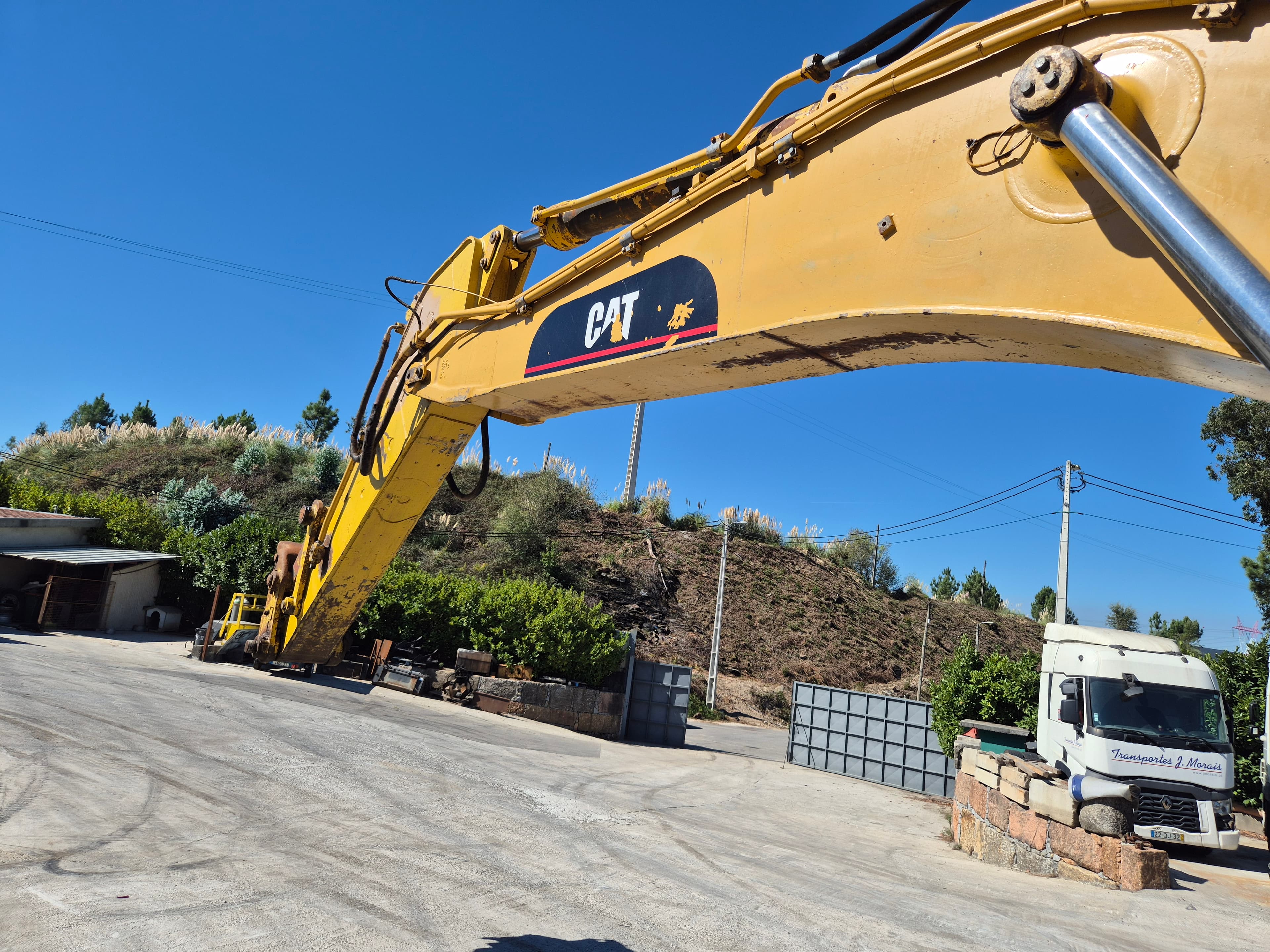Escavadora Caterpillar — image 32