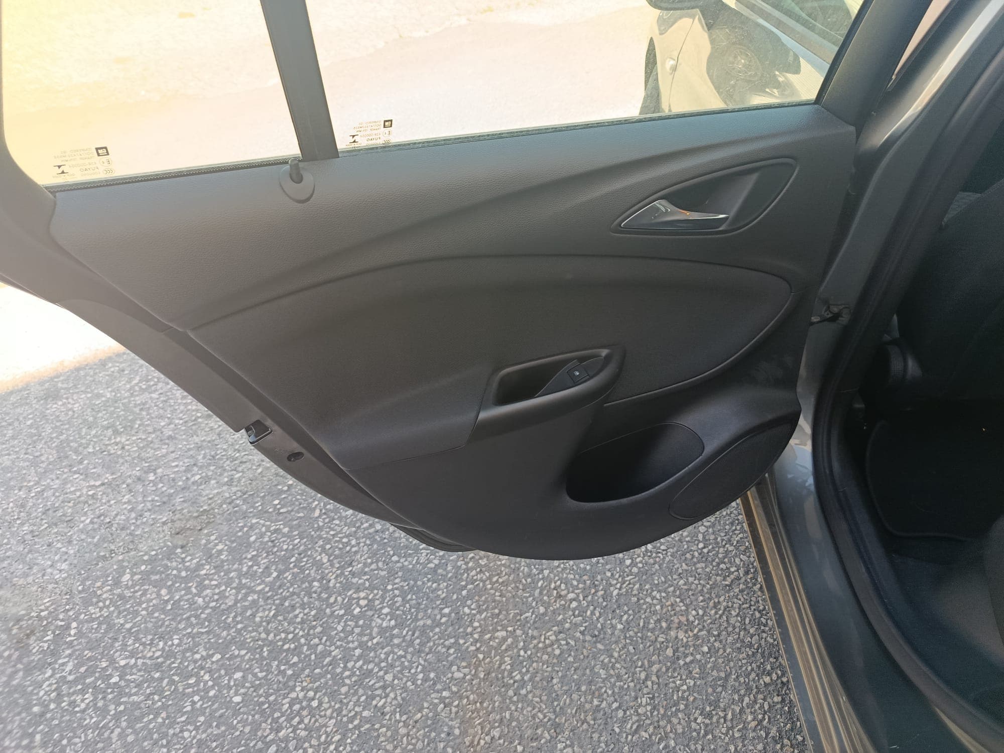 Opel Astra · Year 2021 — image 25