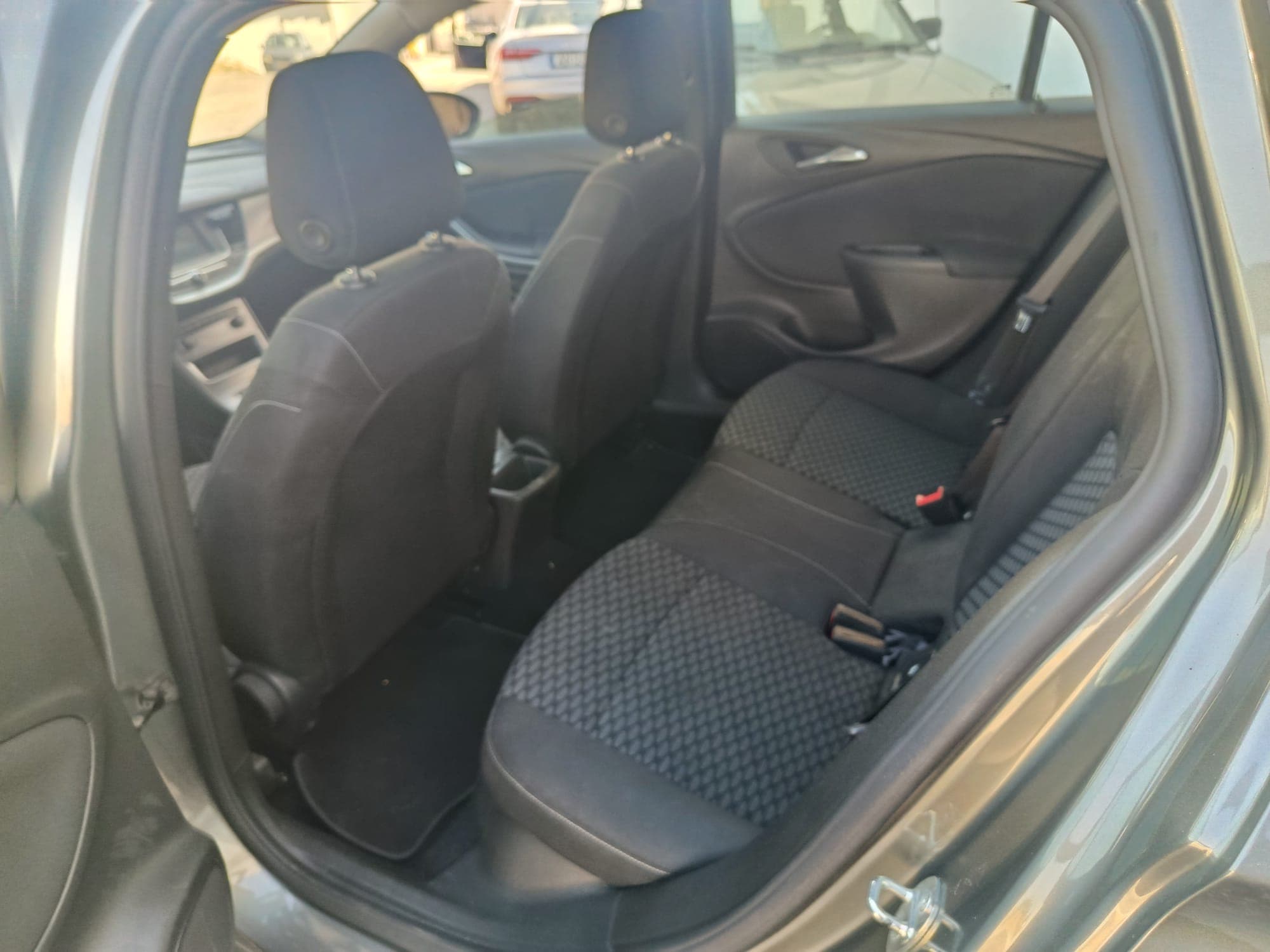 Opel Astra · Year 2021 — image 26
