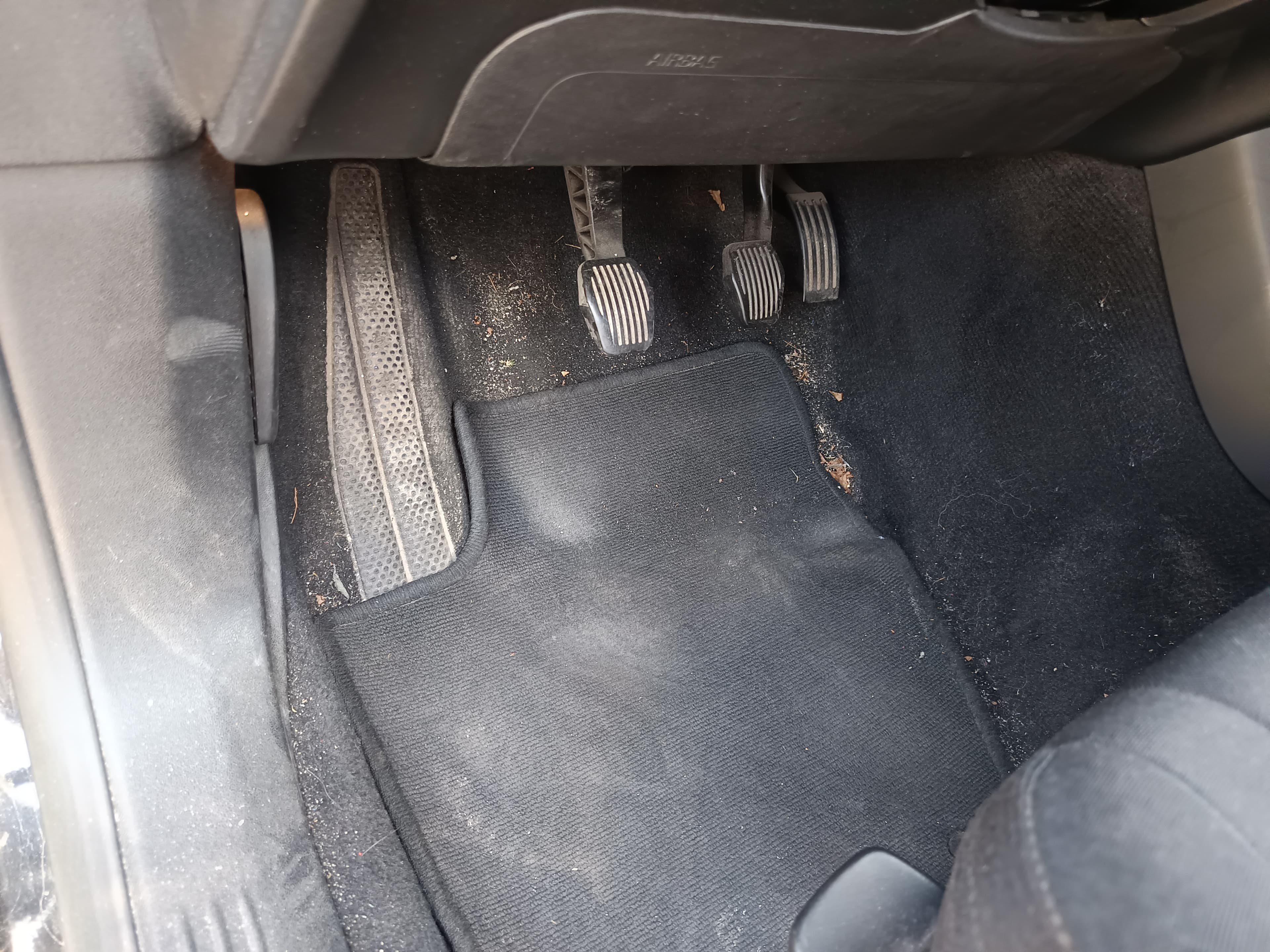 Volvo V40 · Ano 2016 — image 34