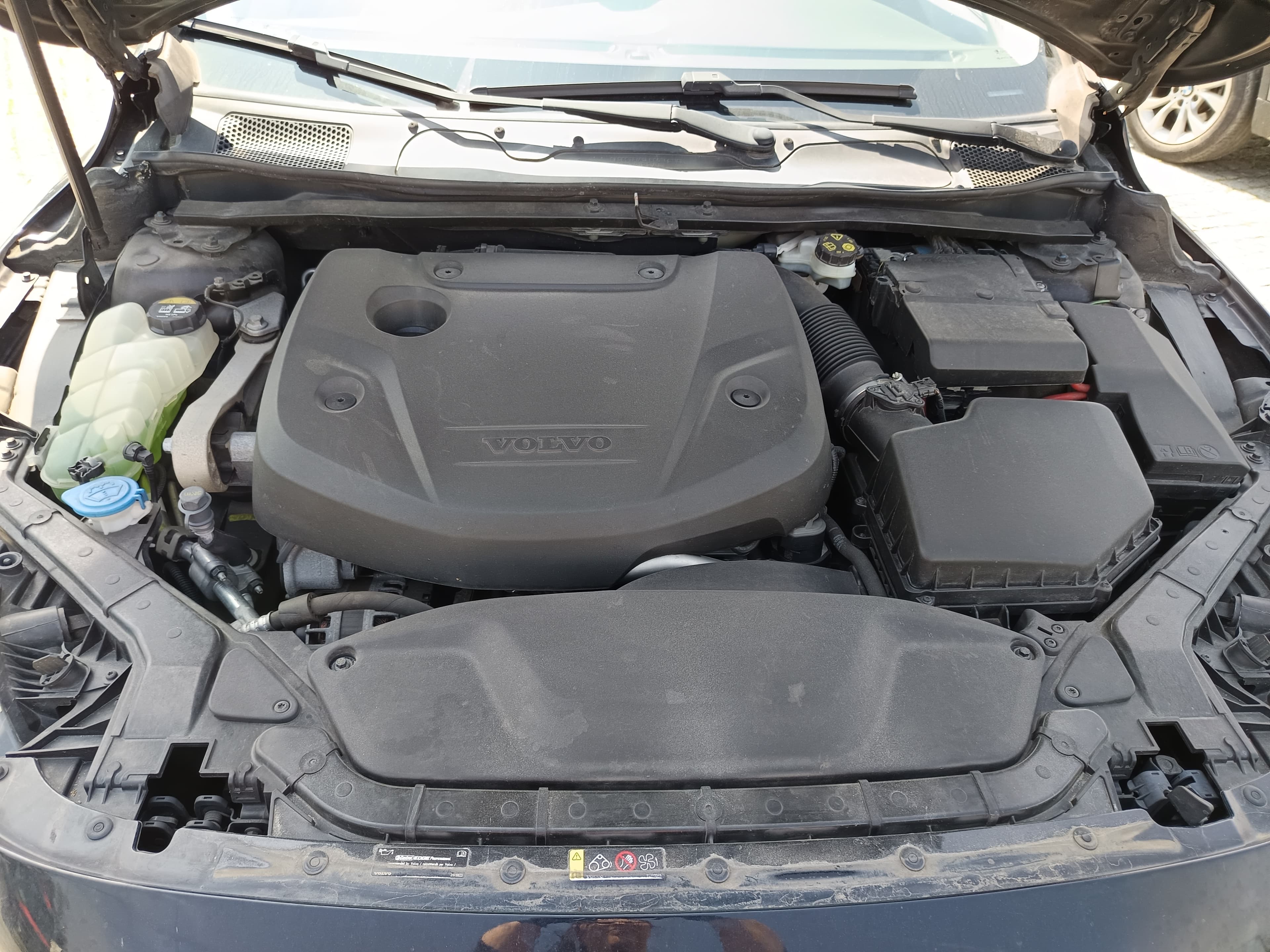 Volvo V40 · Ano 2016 — image 15