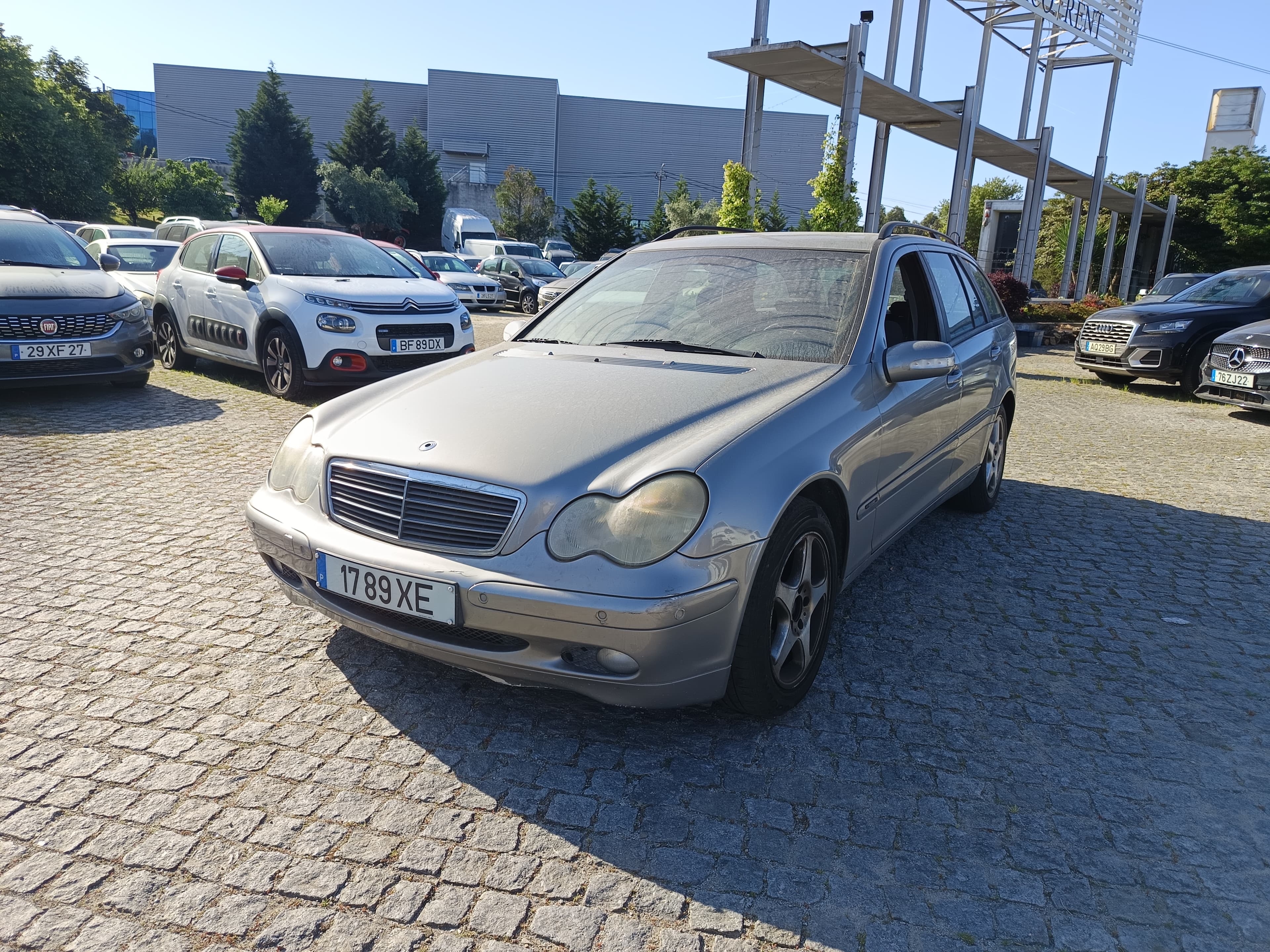 Mercedes-Benz C220 CDI · Year 2003 — image 1