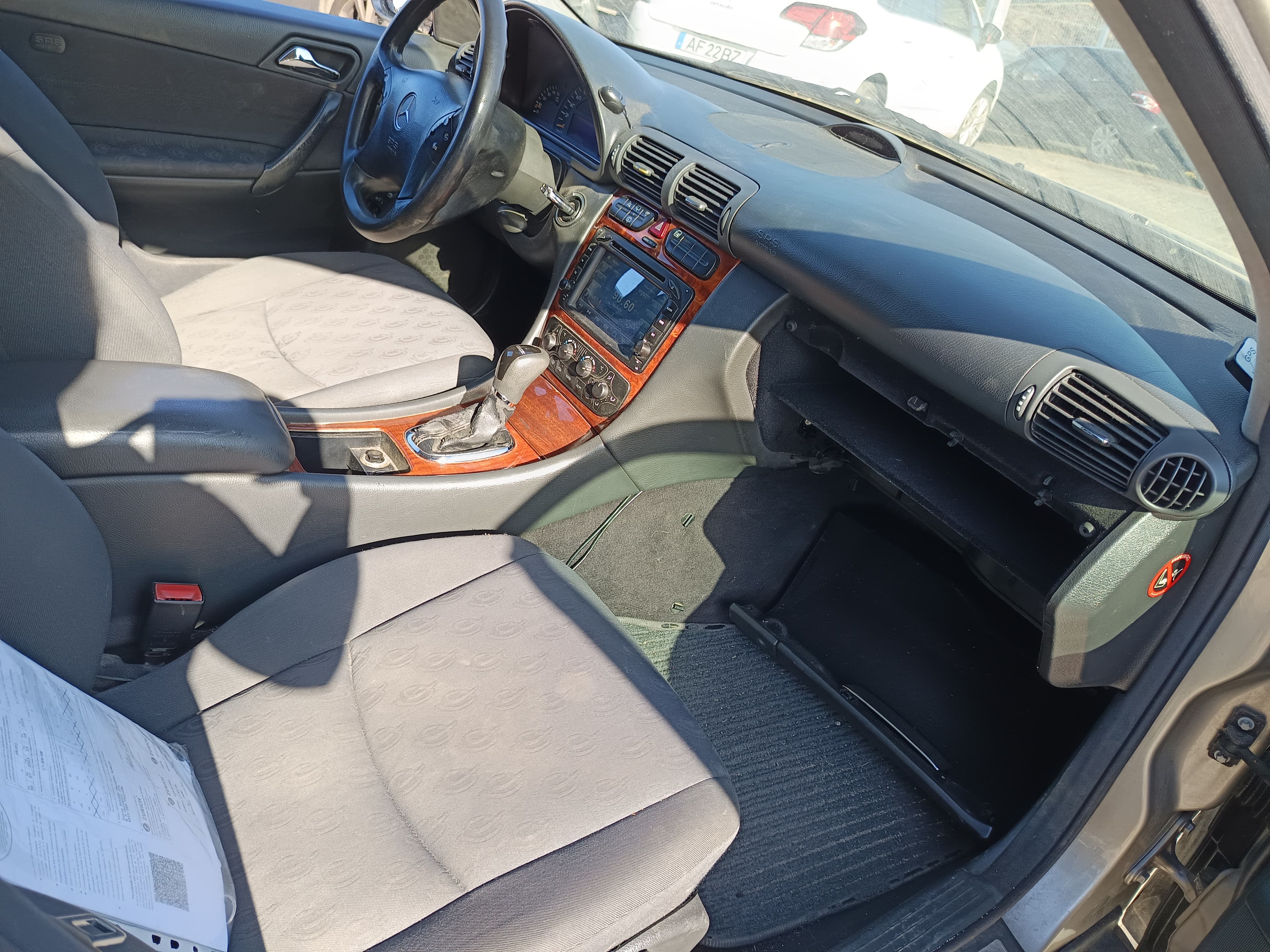 Mercedes-Benz C220 CDI · Year 2003 — image 29