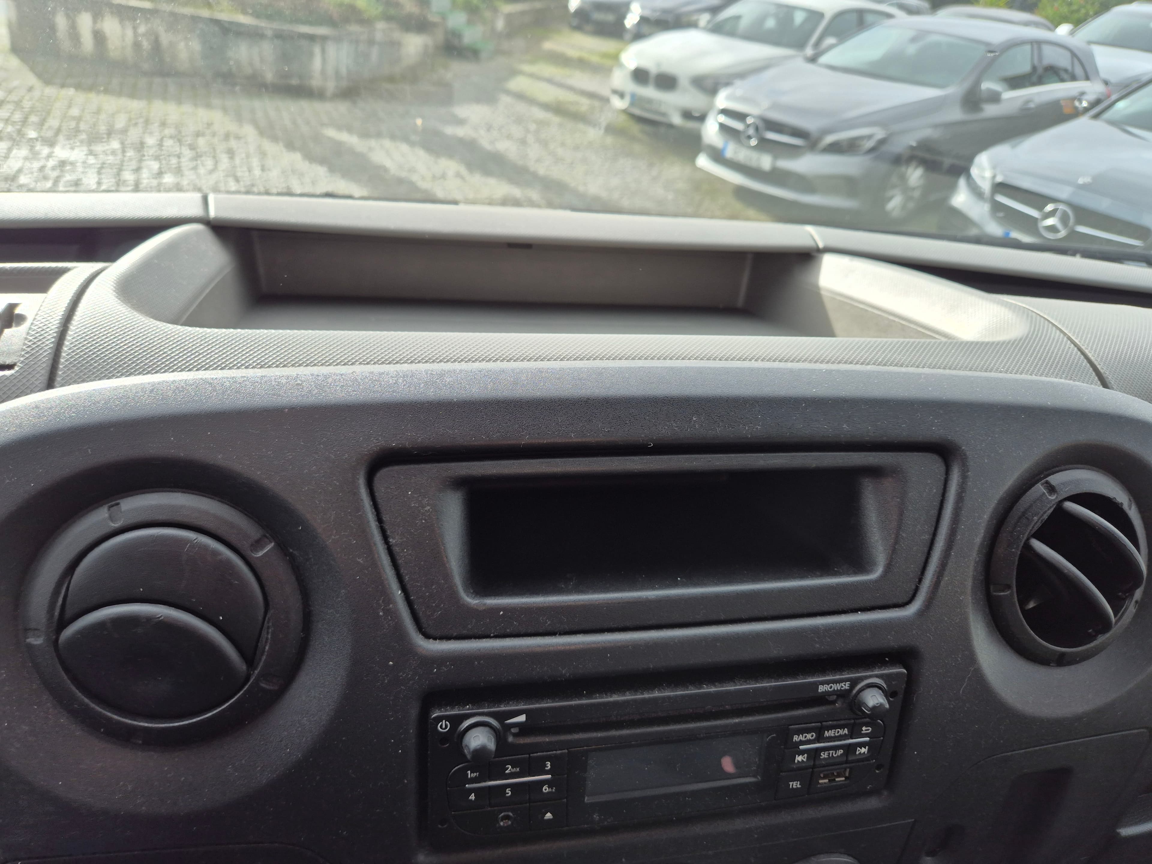 Opel Movano · Ano 2017 — image 42
