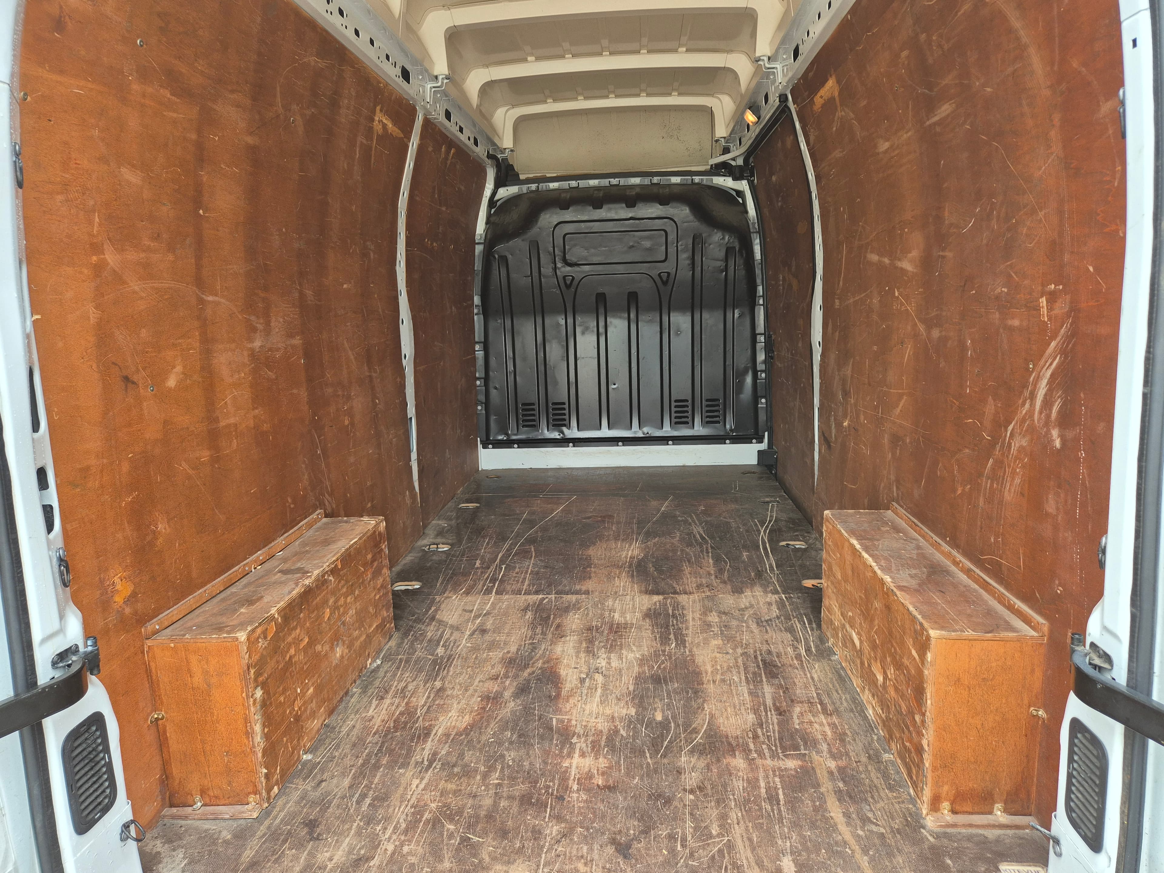 Opel Movano · Ano 2017 — image 13