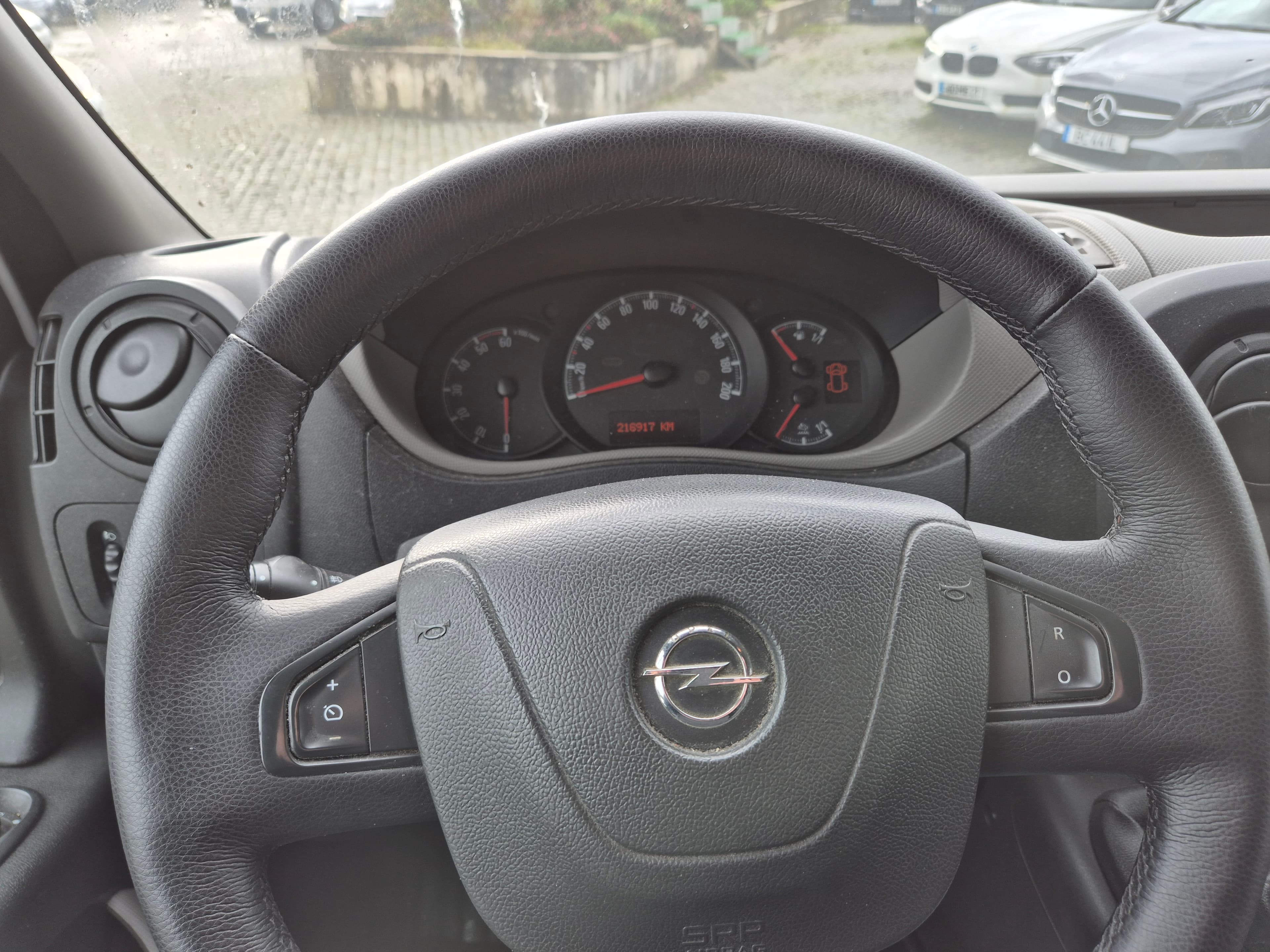 Opel Movano · Ano 2017 — image 29