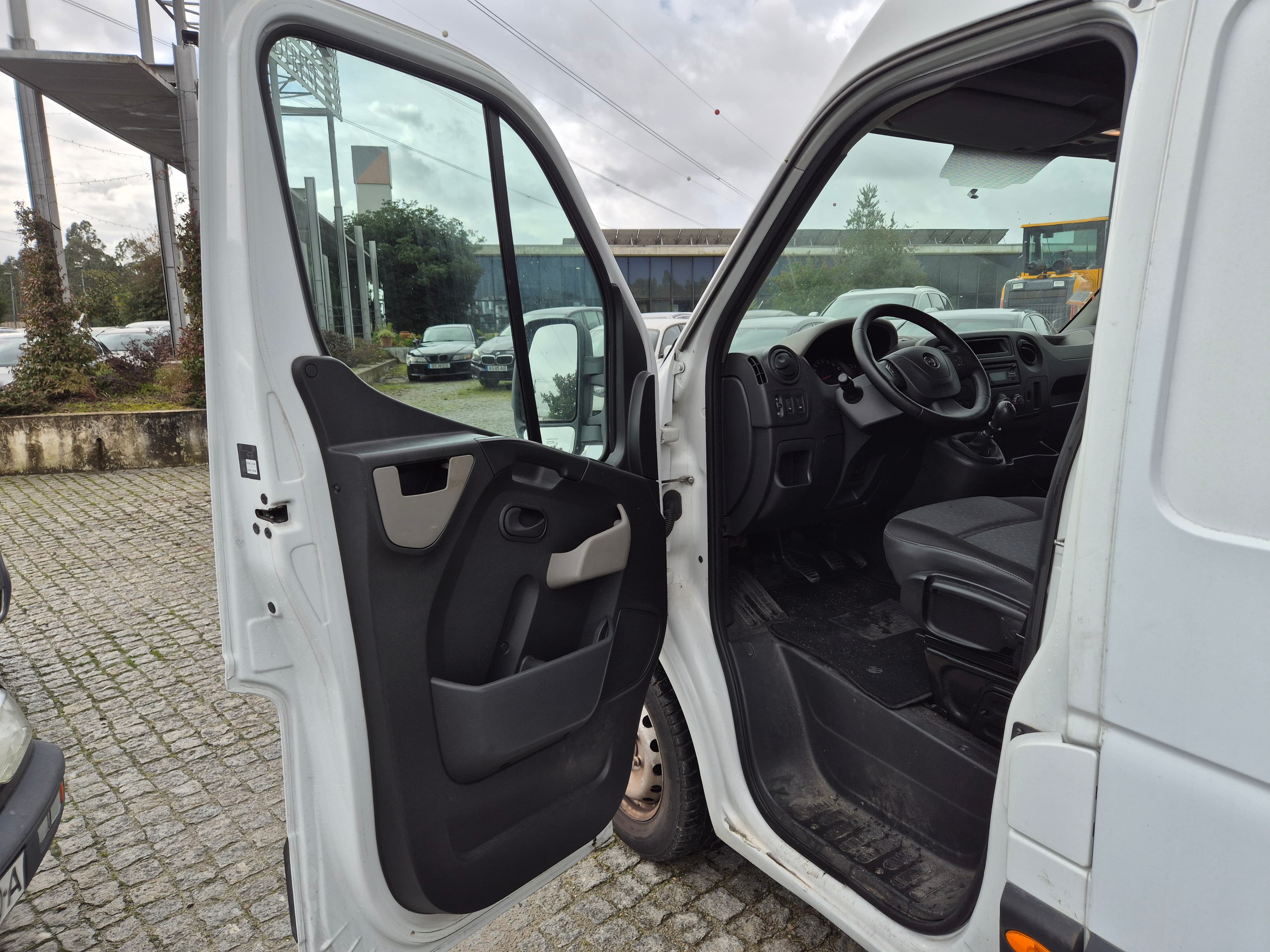 Opel Movano · Ano 2017 — image 22