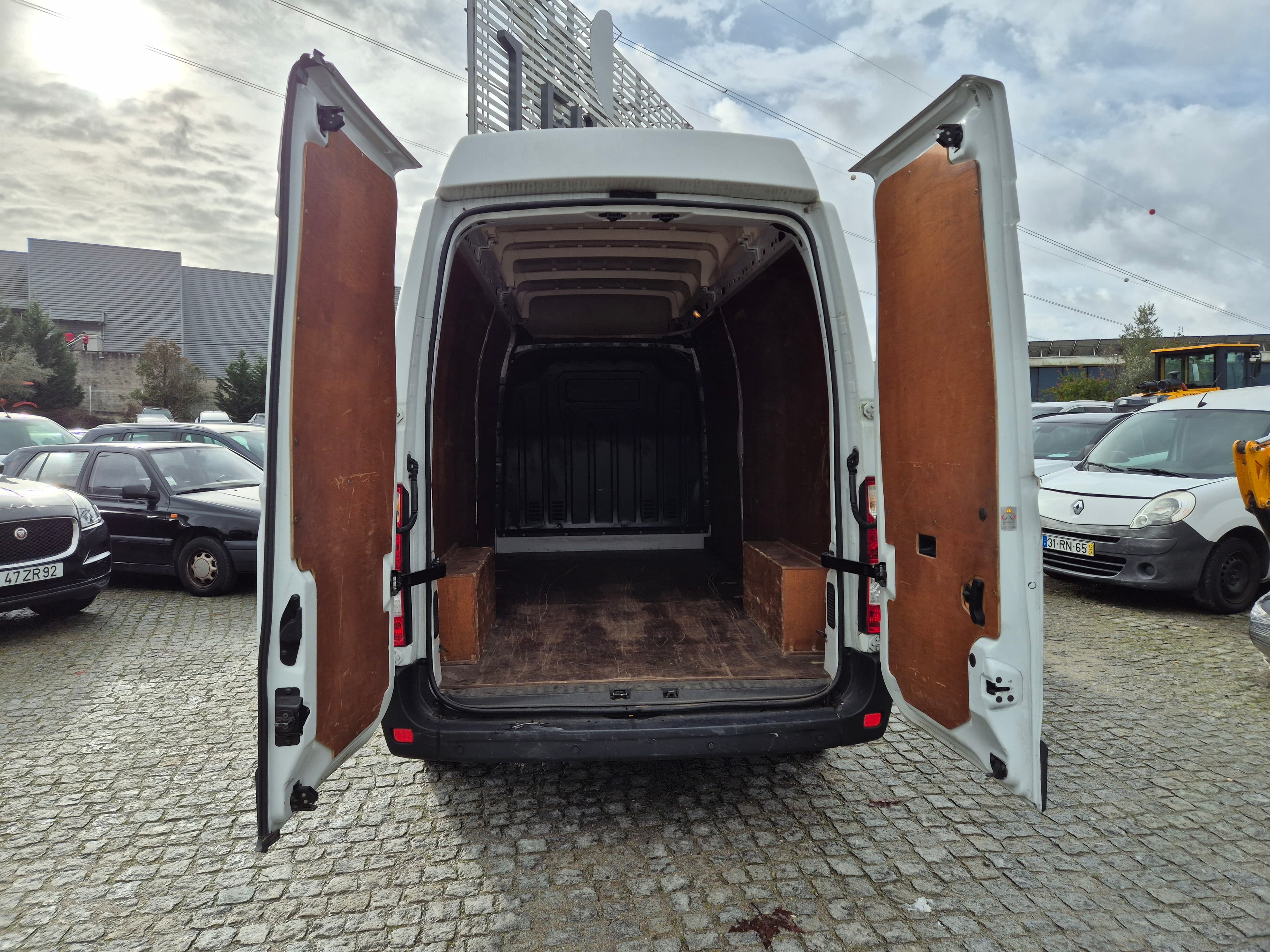 Opel Movano · Ano 2017 — image 12