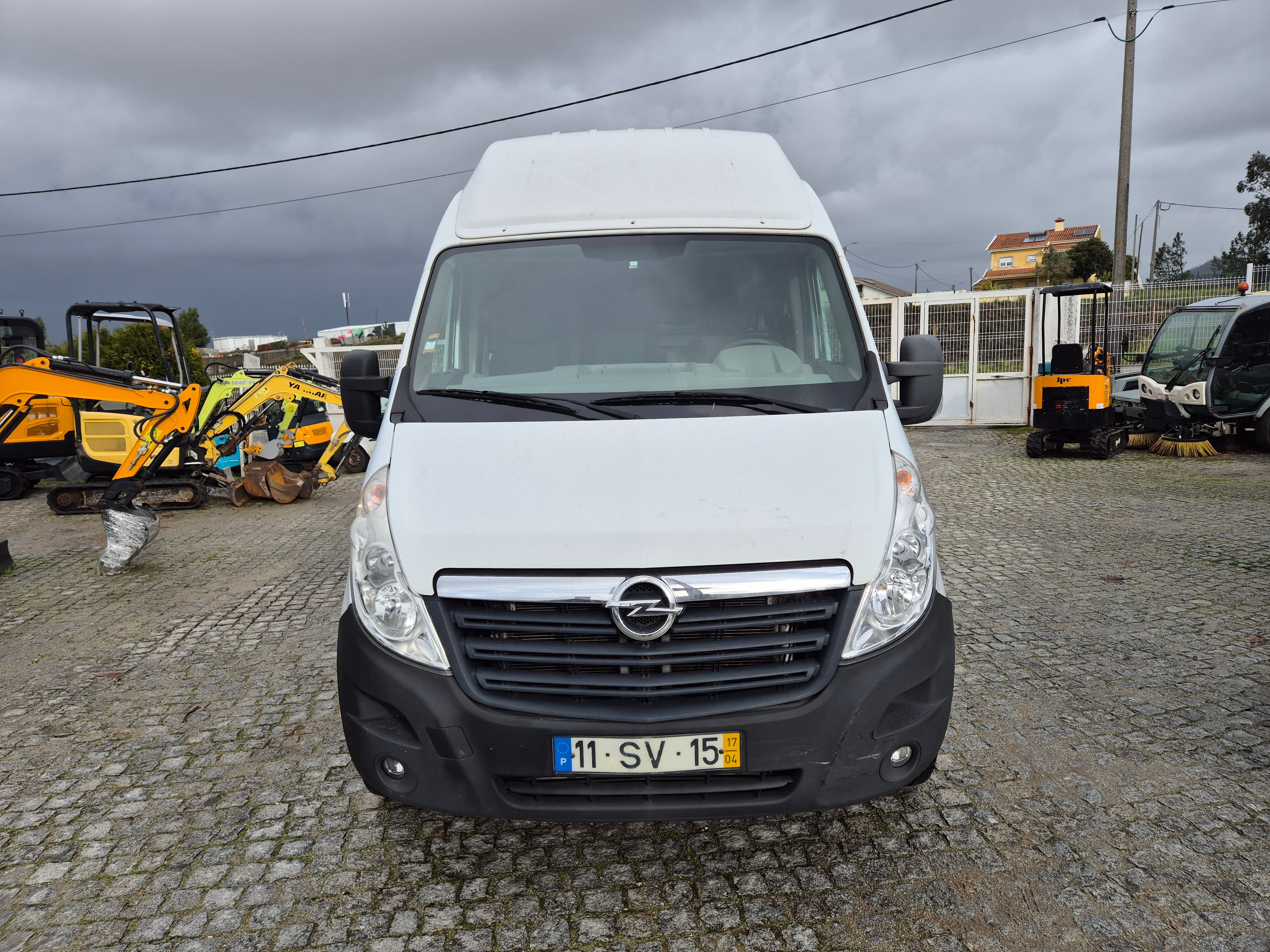 Opel Movano · Ano 2017 — image 2