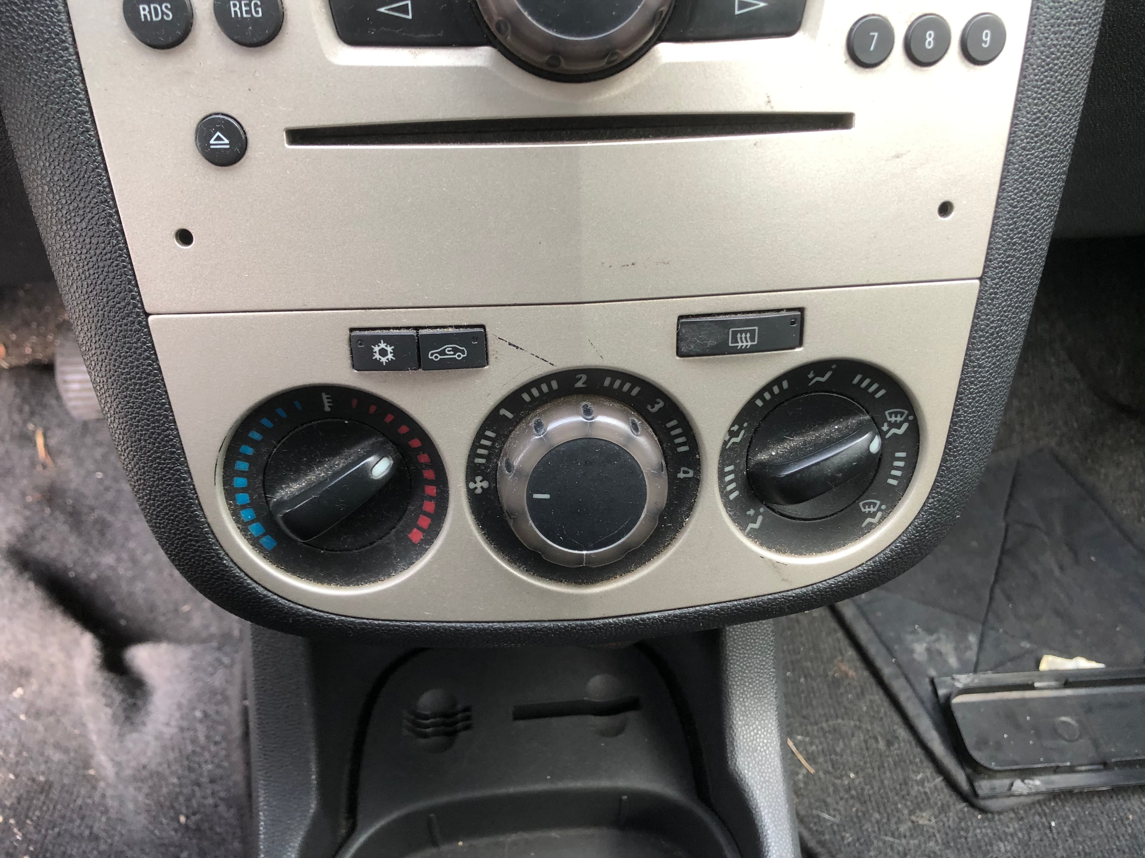 Opel Corsa · Ano 2007 — image 35