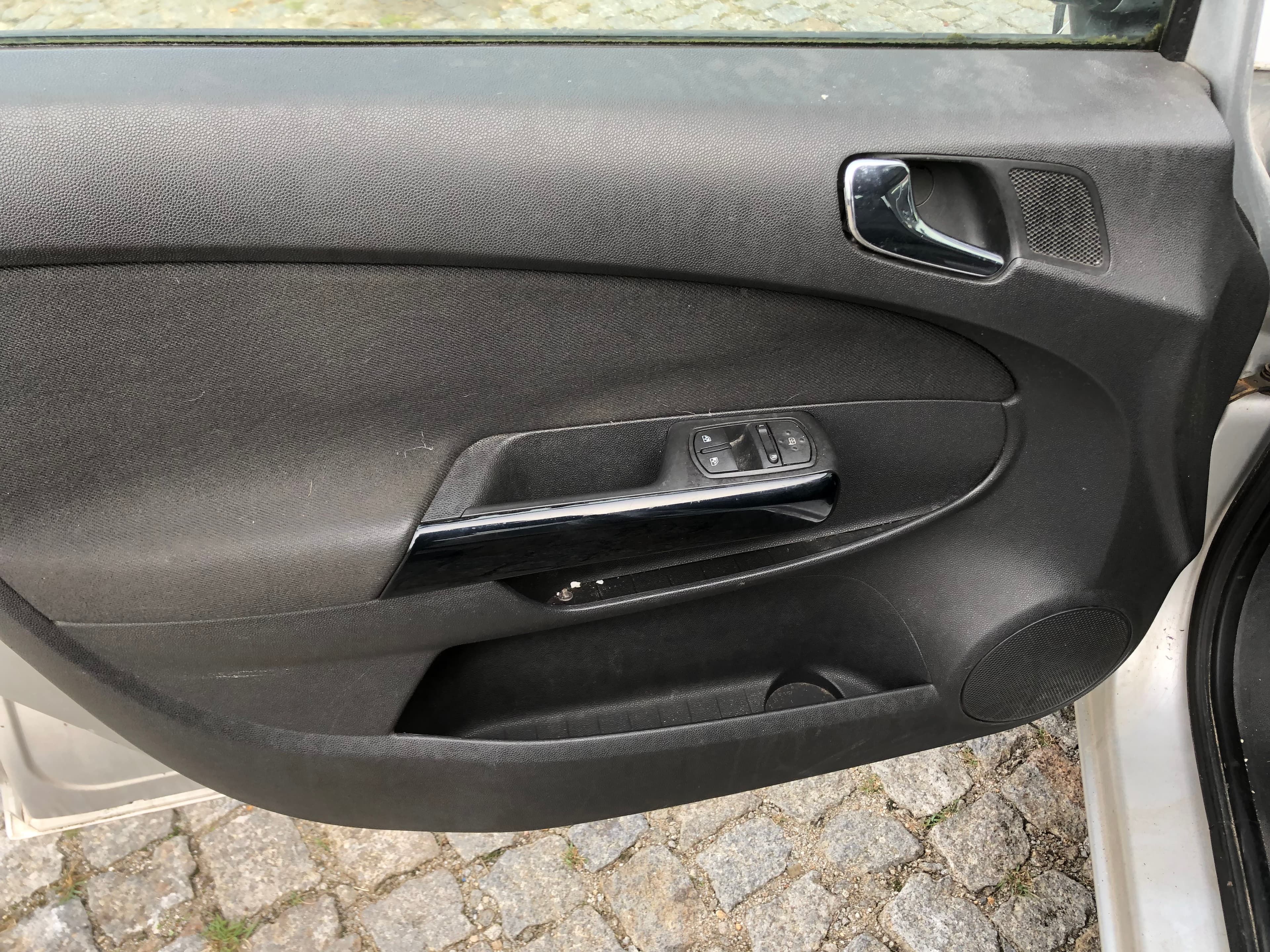 Opel Corsa · Ano 2007 — image 22
