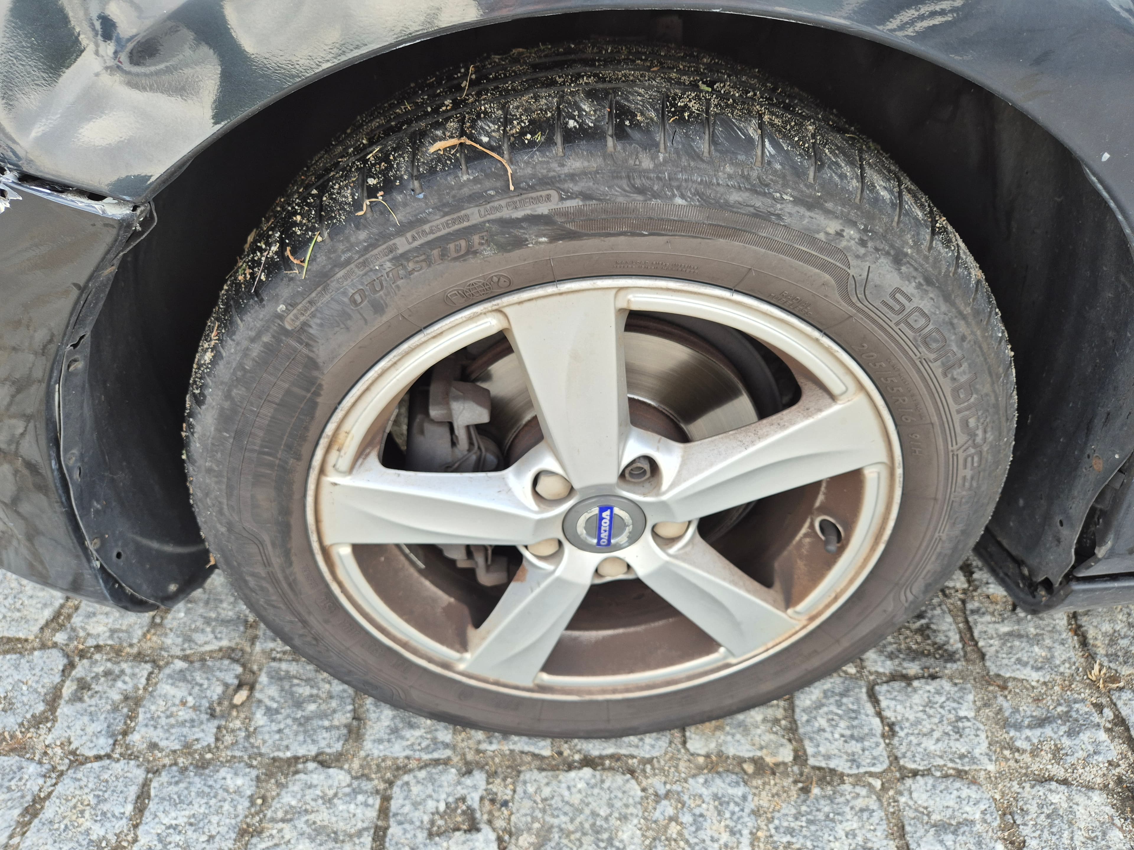 Volvo V40 · Ano 2016 — image 8