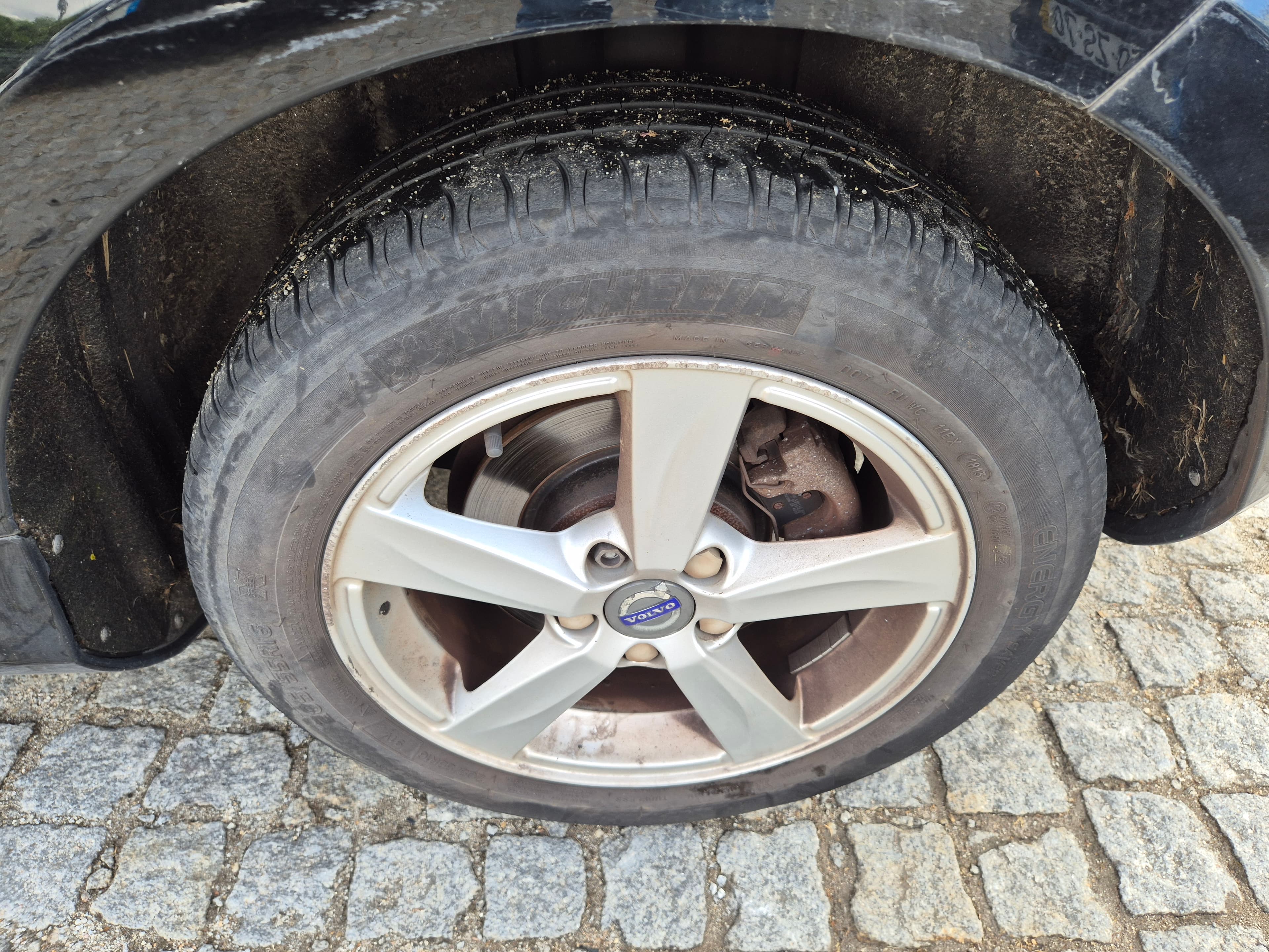 Volvo V40 · Ano 2016 — image 7
