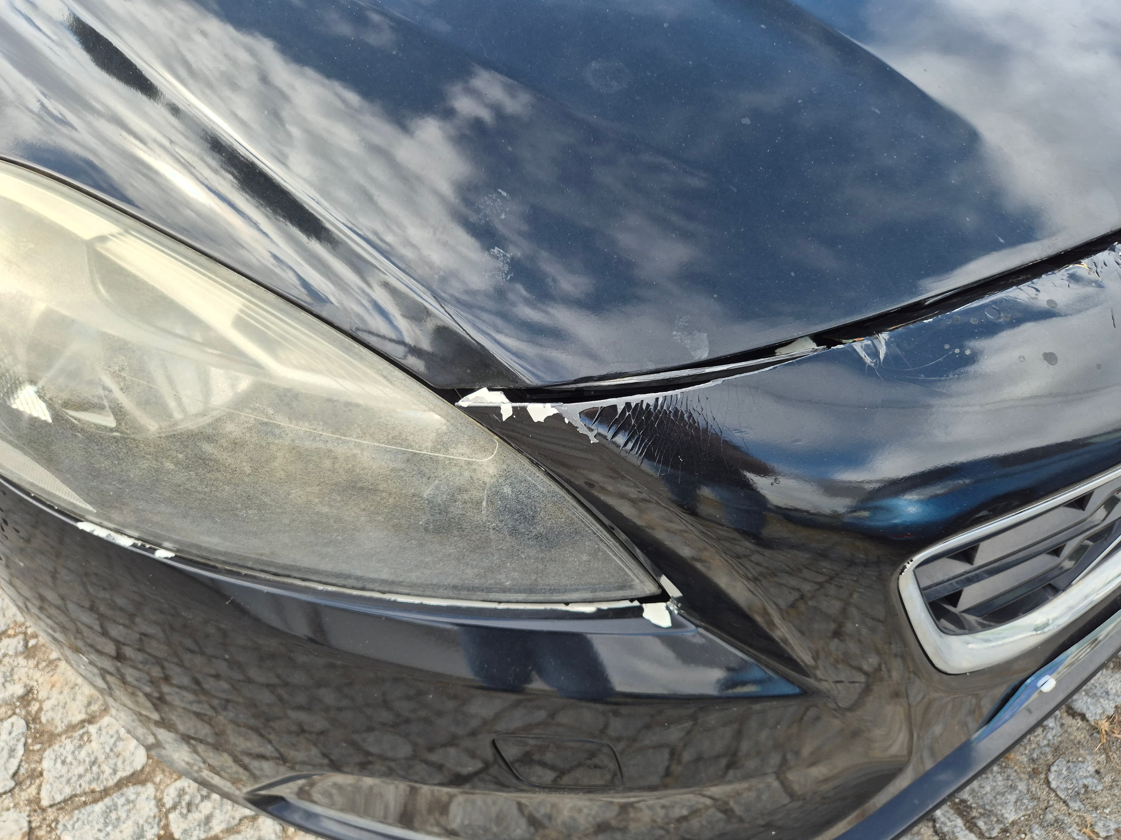 Volvo V40 · Ano 2016 — image 56
