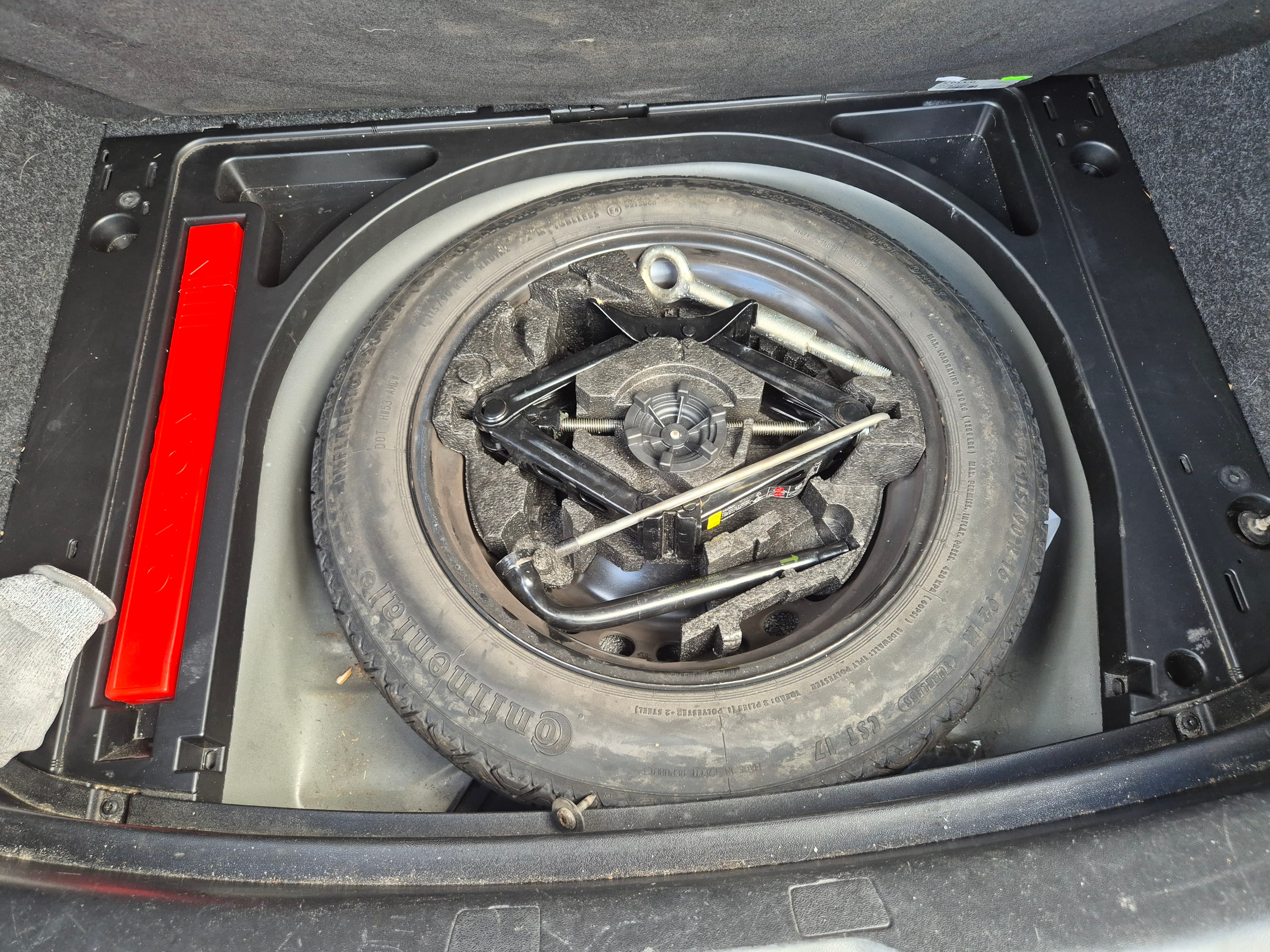 Volvo V40 · Ano 2016 — image 14