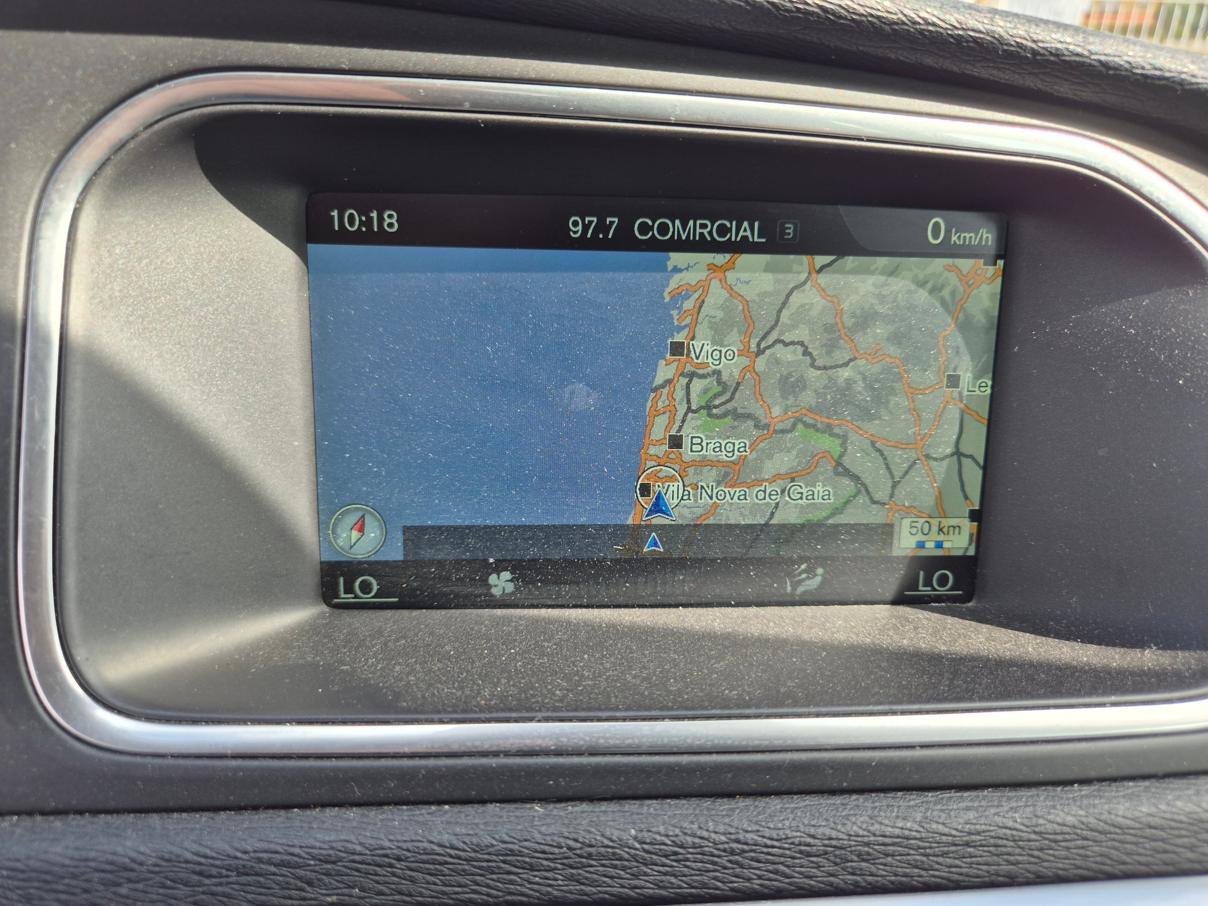 Volvo V40 · Ano 2016 — image 46