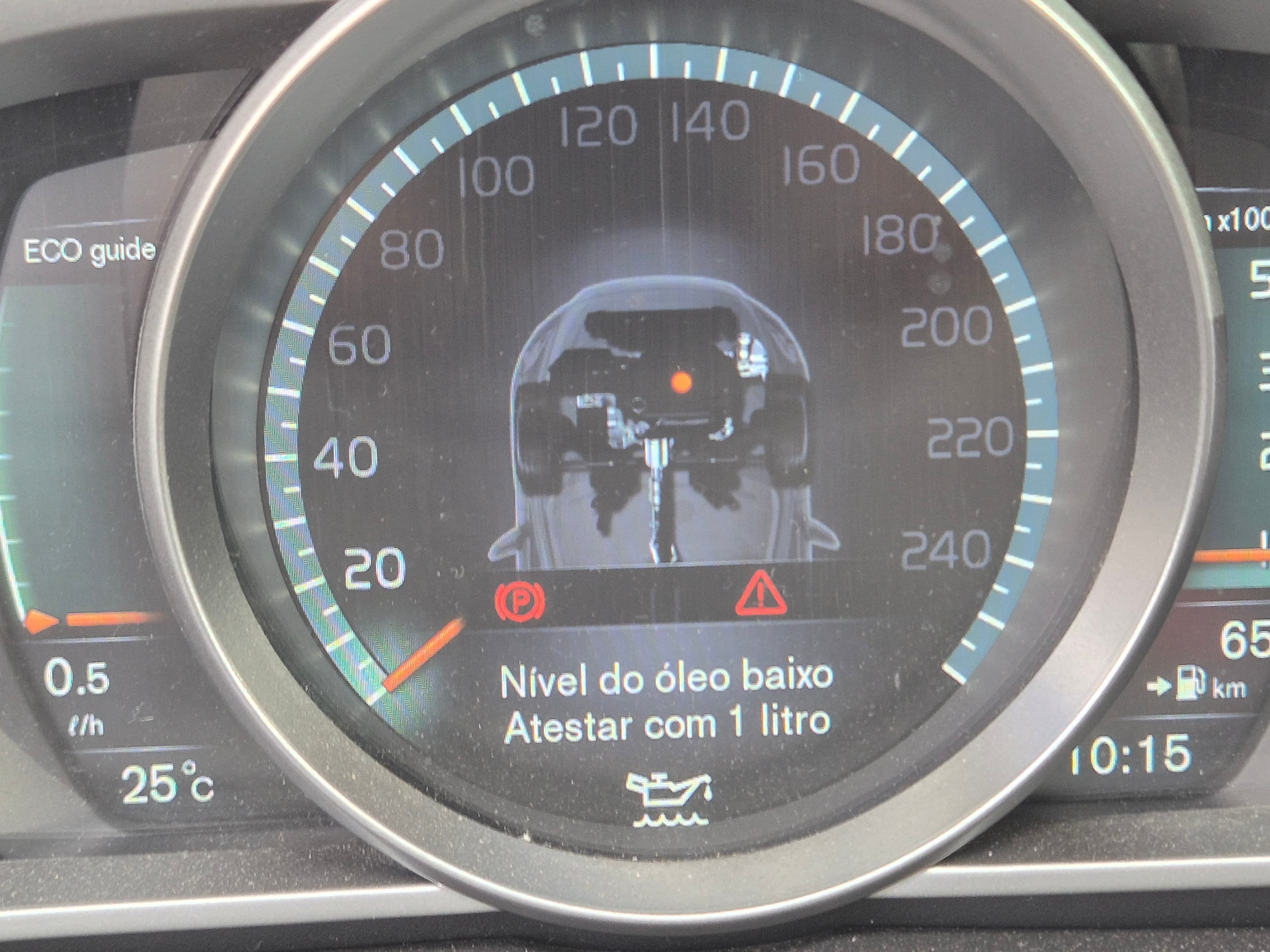 Volvo V40 · Ano 2016 — image 34