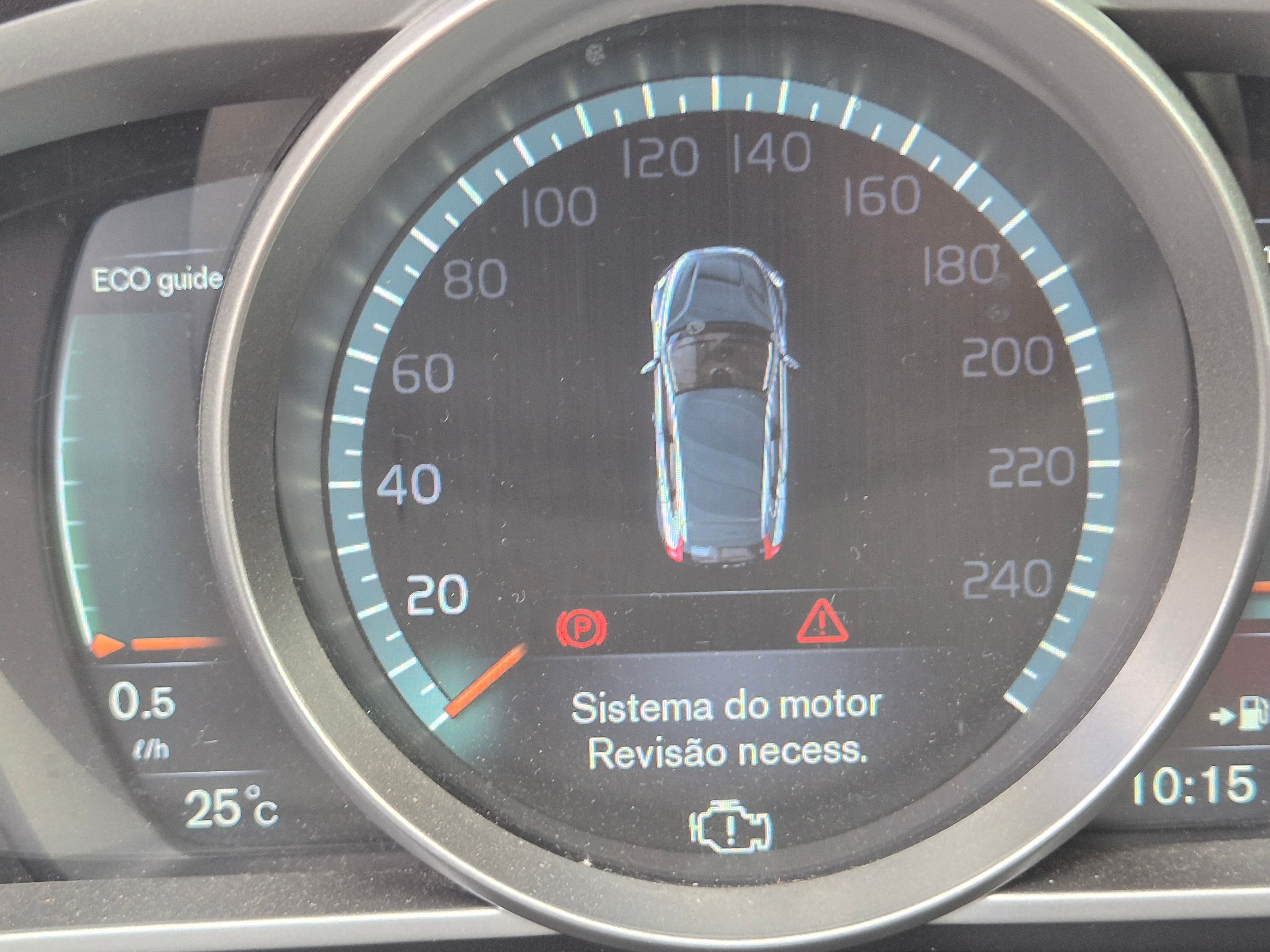 Volvo V40 · Ano 2016 — image 37