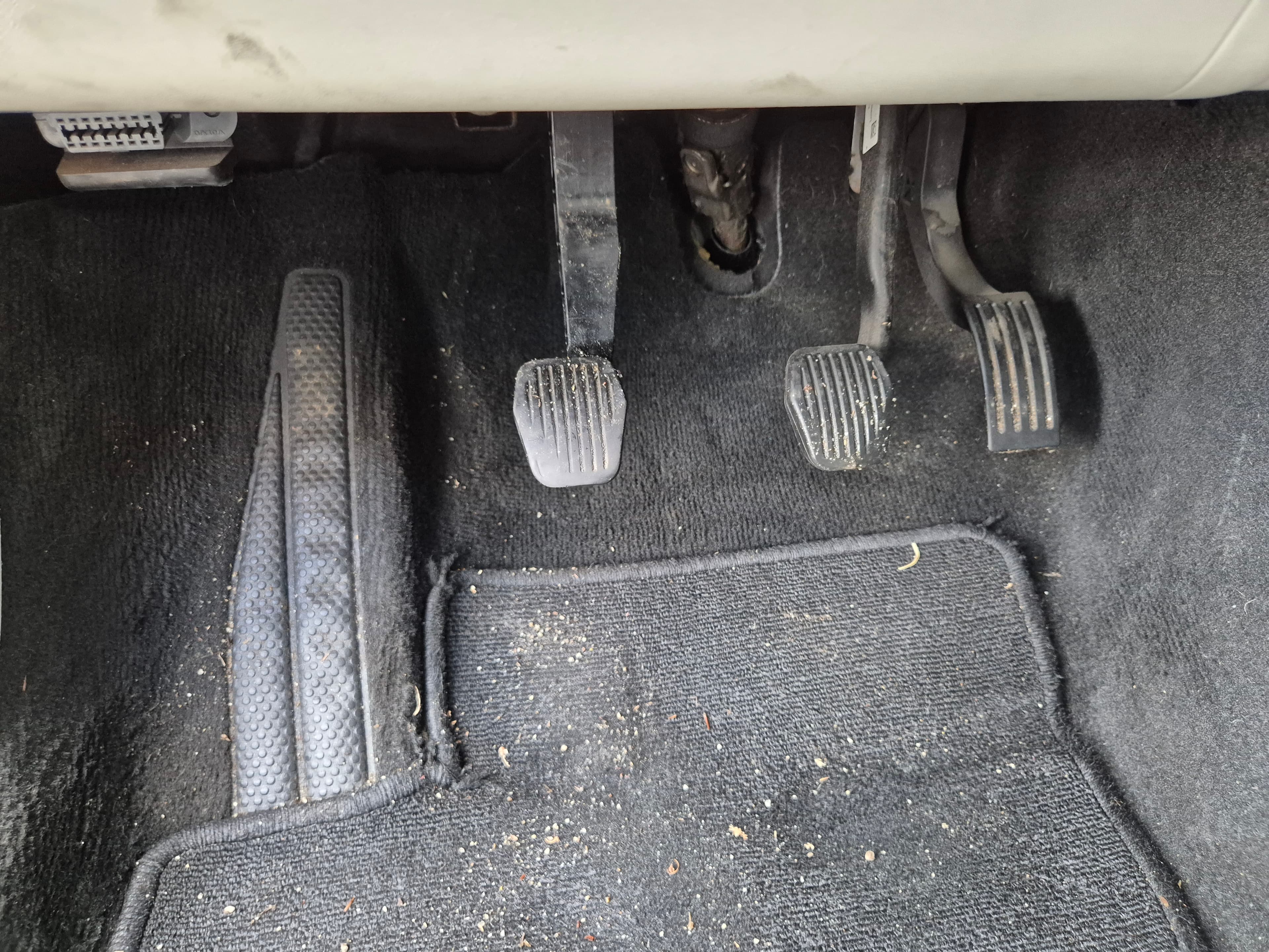 Volvo V40 · Ano 2016 — image 28