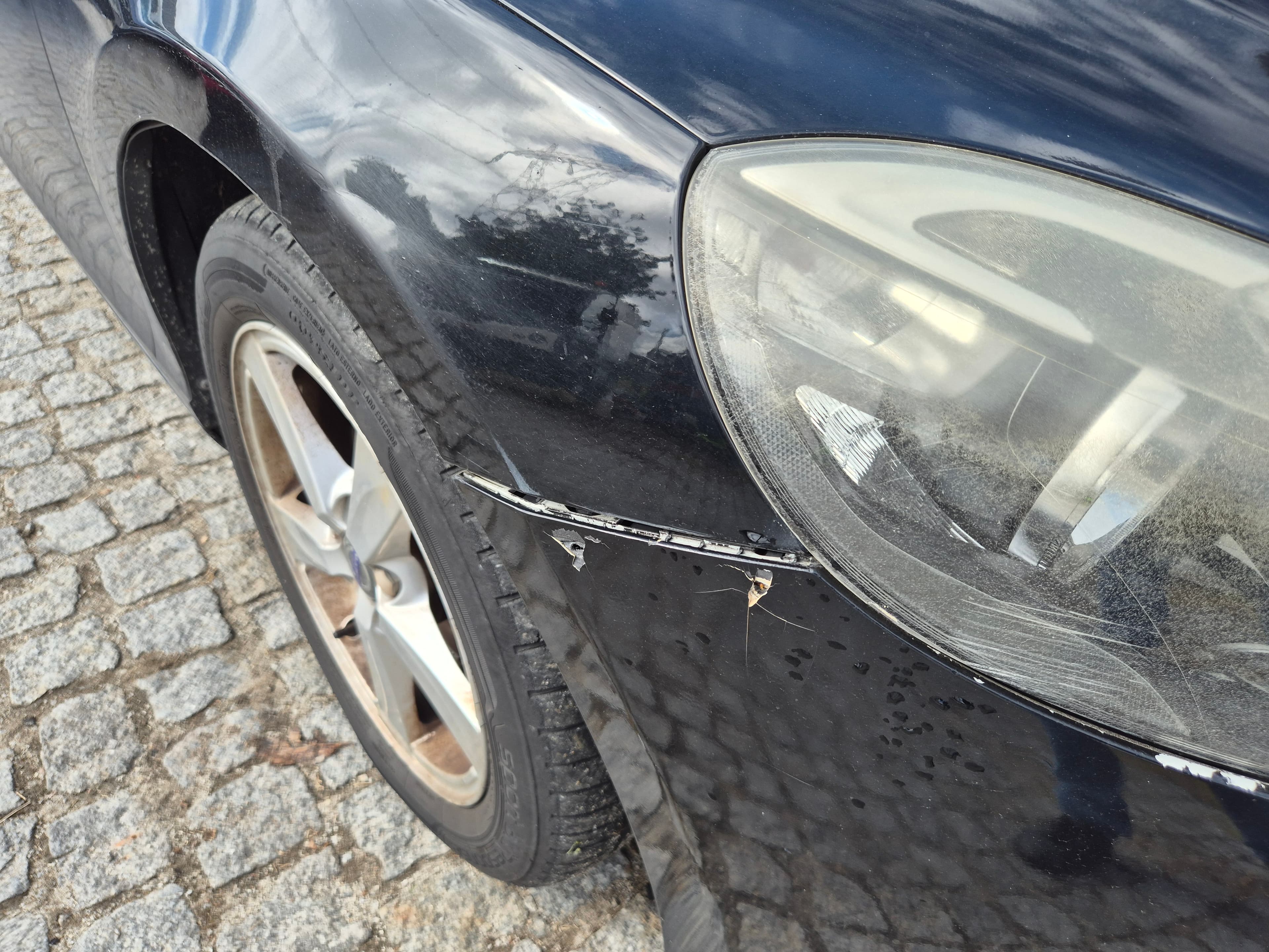 Volvo V40 · Ano 2016 — image 57