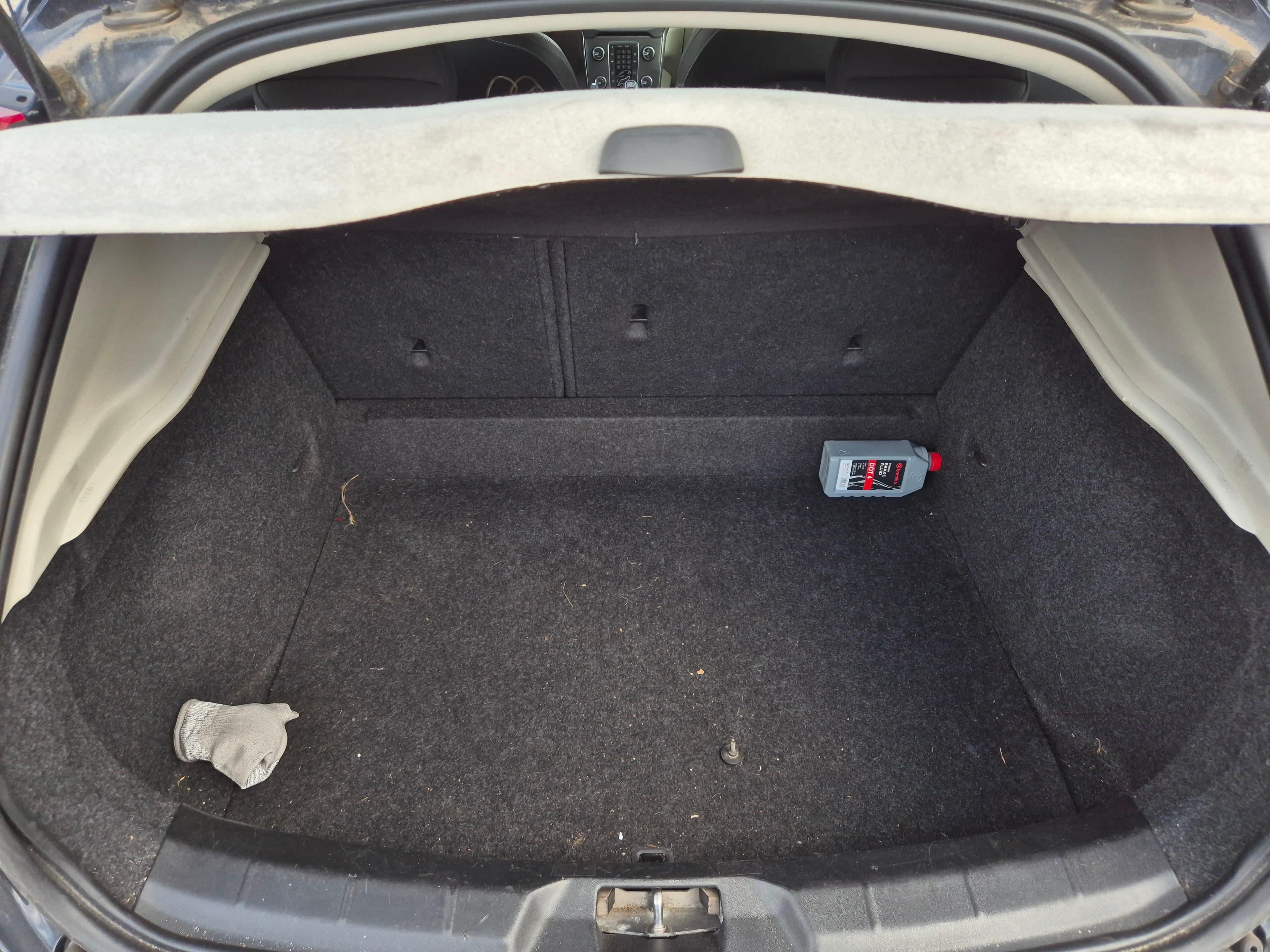 Volvo V40 · Ano 2016 — image 13