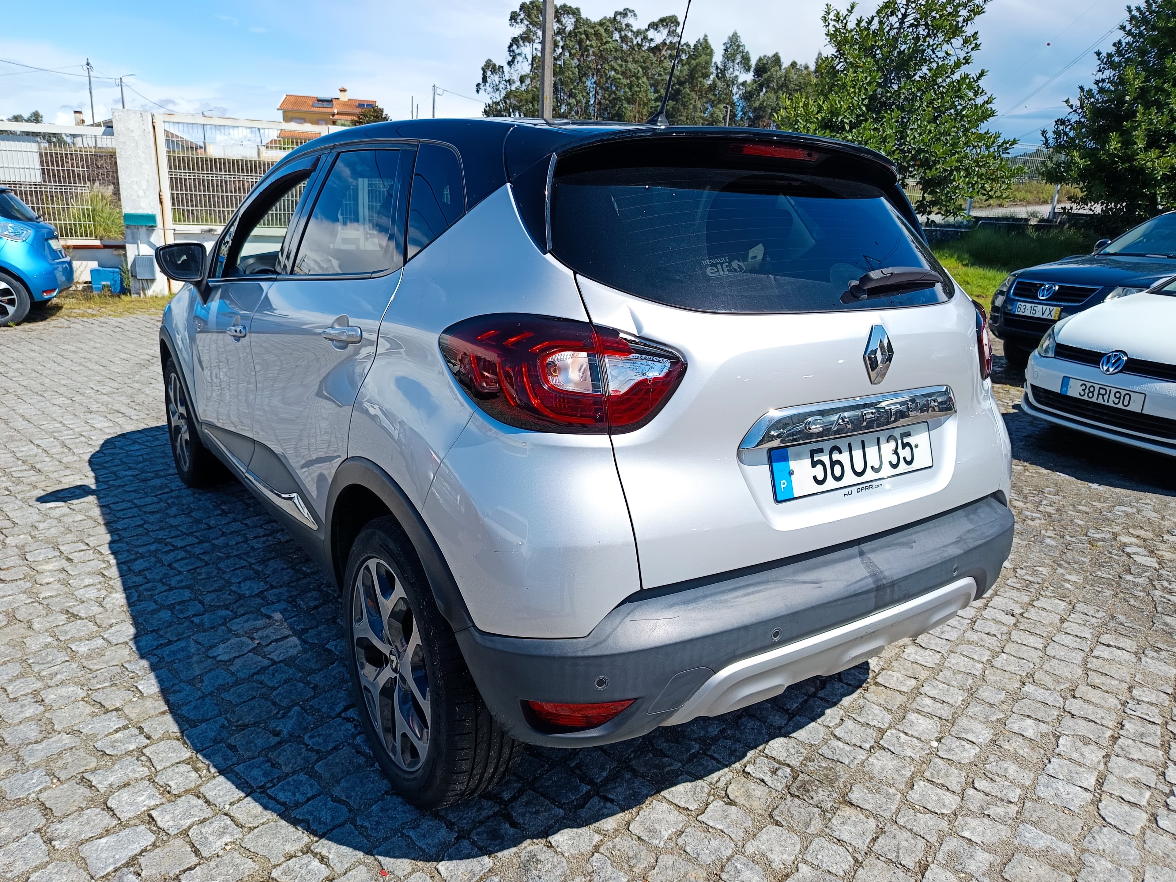 Renault Captur · Ano 2018 — image 6