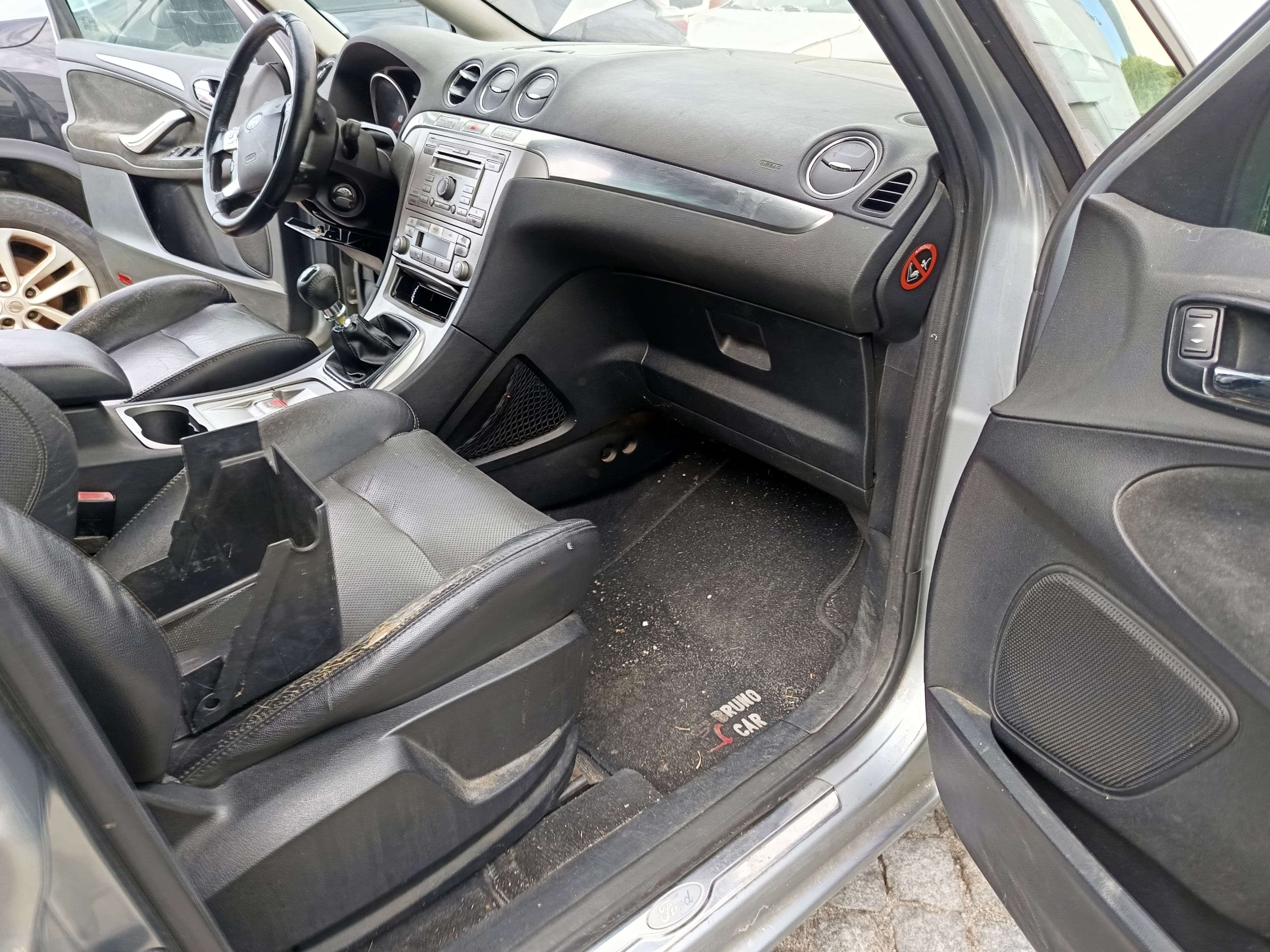 Ford S-Max 1.8TDCI · Ano 2007 — imagem 30