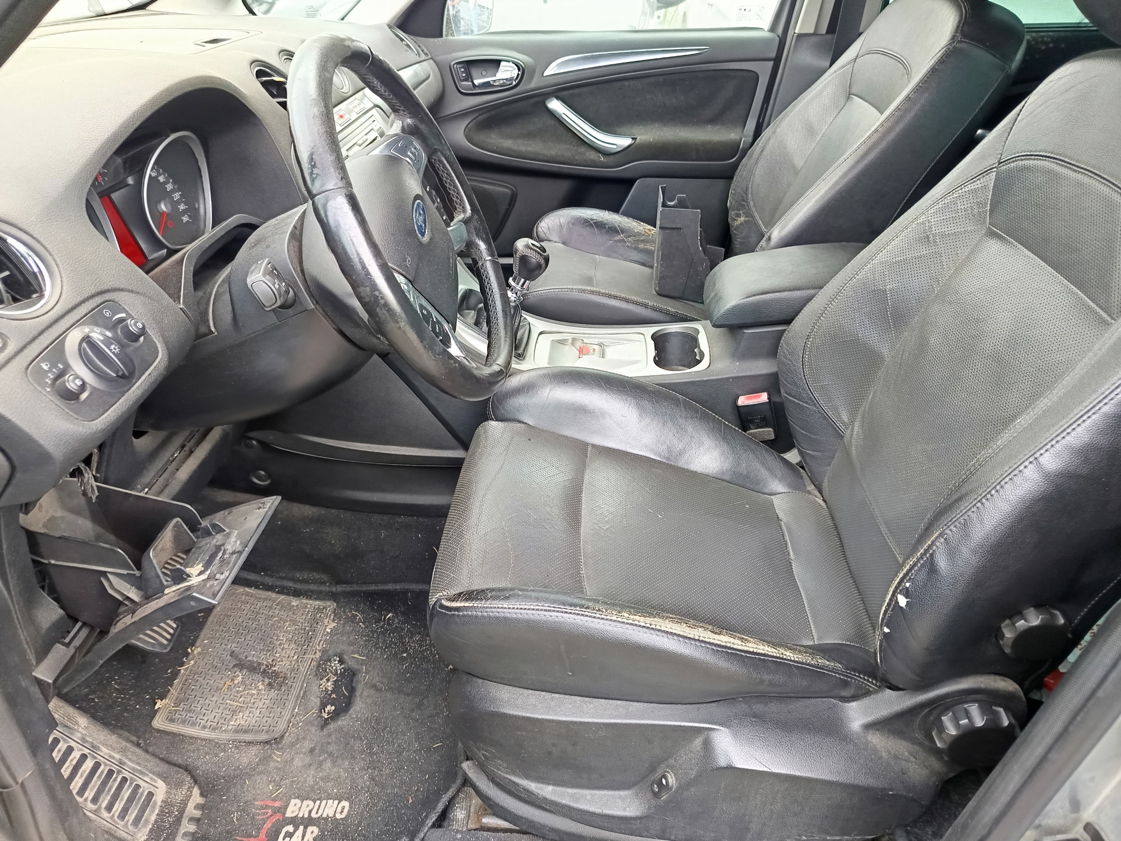 Ford S-Max 1.8TDCI · Ano 2007 — imagem 27