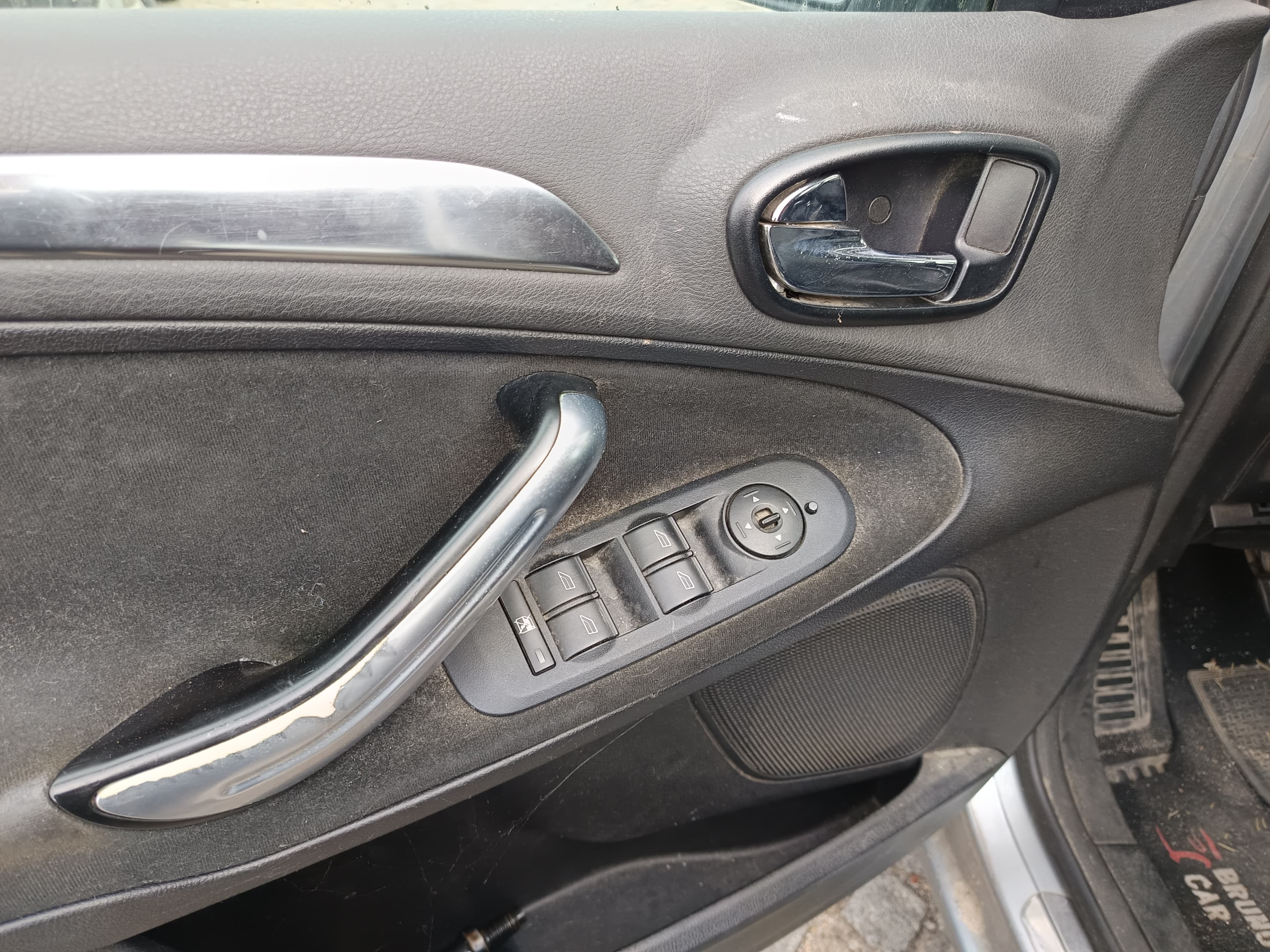 Ford S-Max 1.8TDCI · Ano 2007 — imagem 26