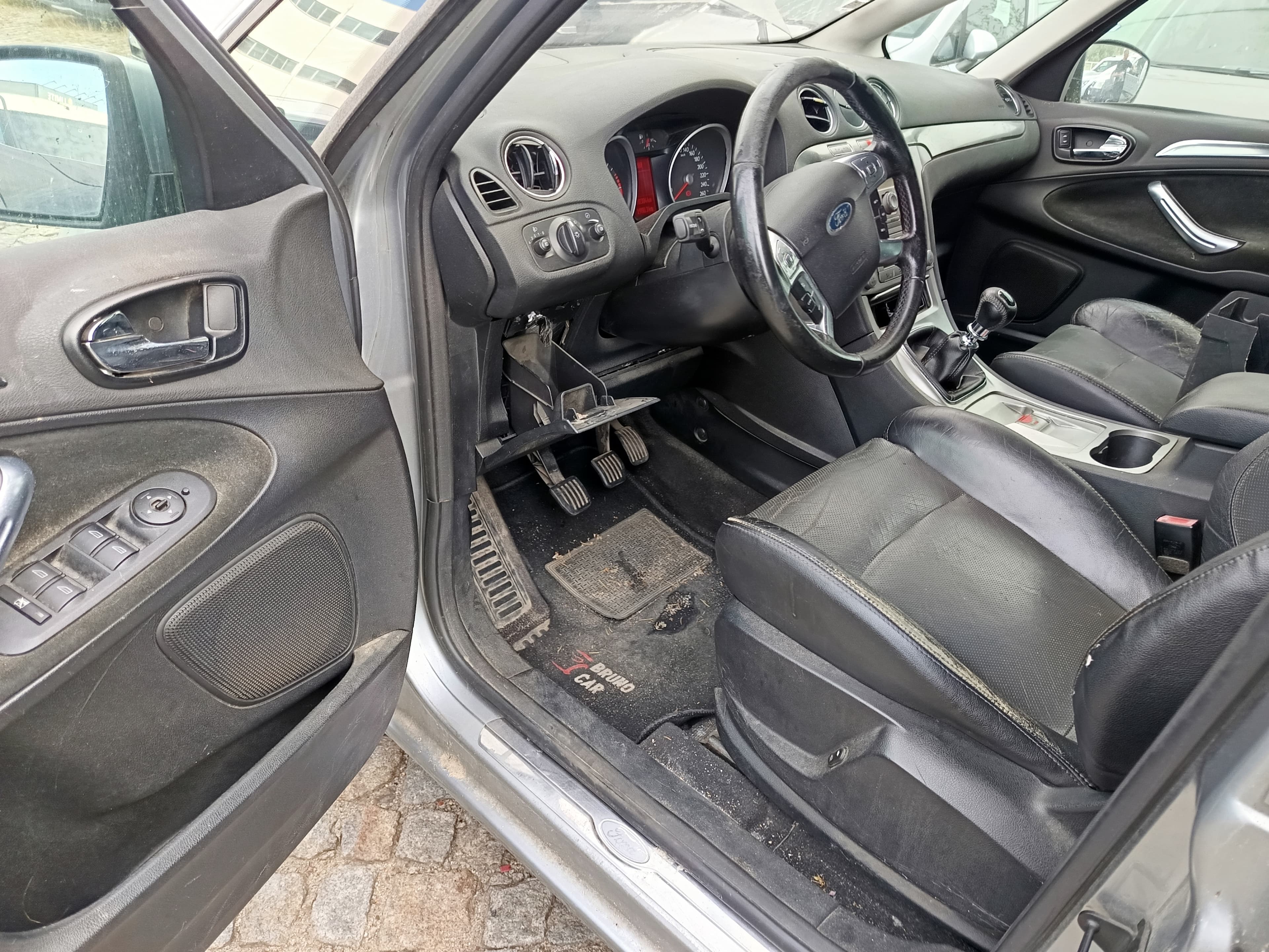 Ford S-Max 1.8TDCI · Ano 2007 — imagem 25