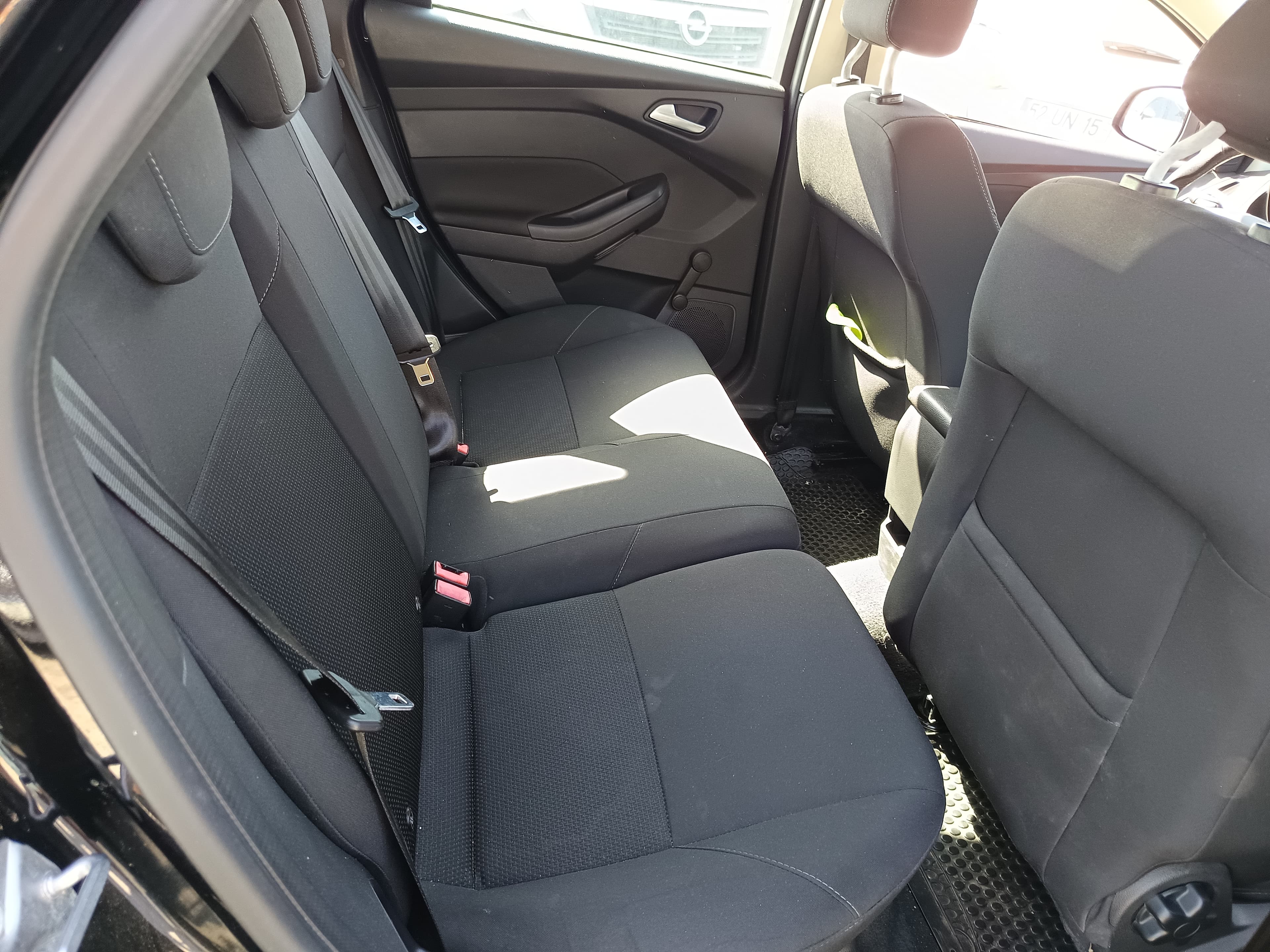 Ford Focus 1.5 TDCI · Año 2016 — imagen 21
