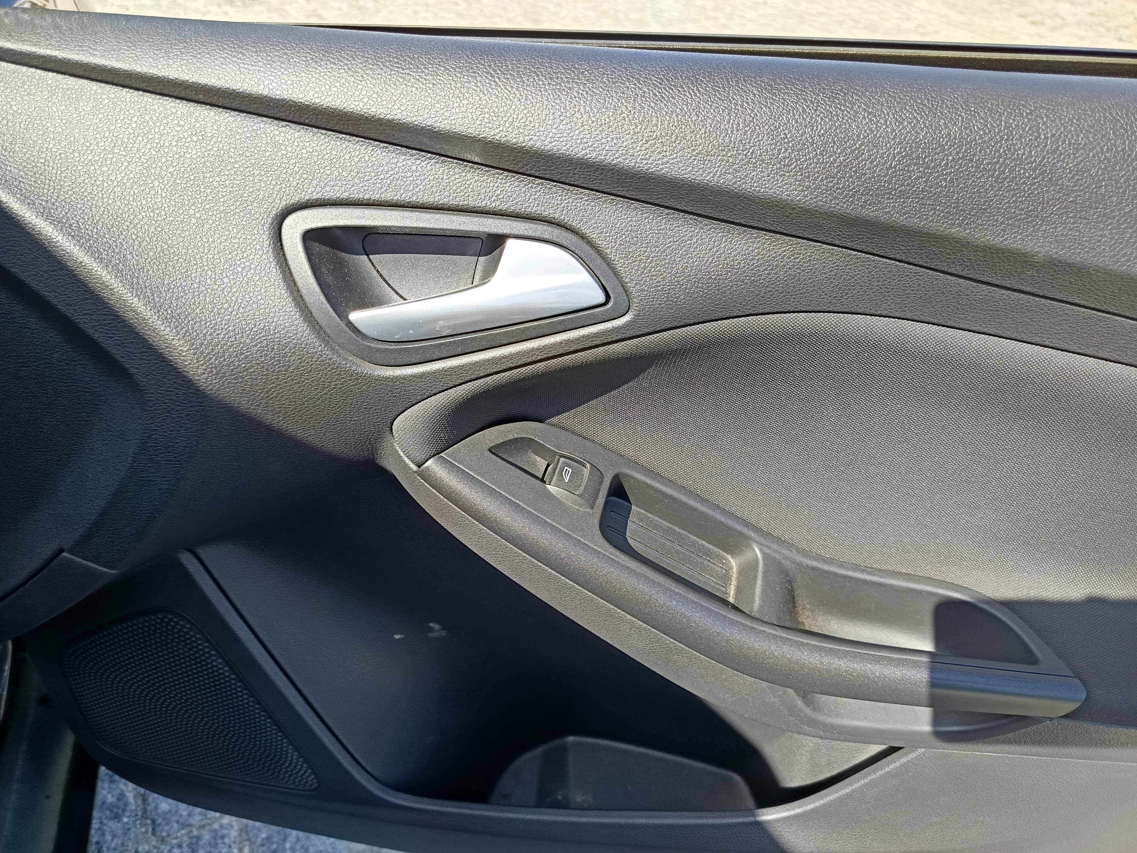 Ford Focus 1.5 TDCI · Año 2016 — imagen 23