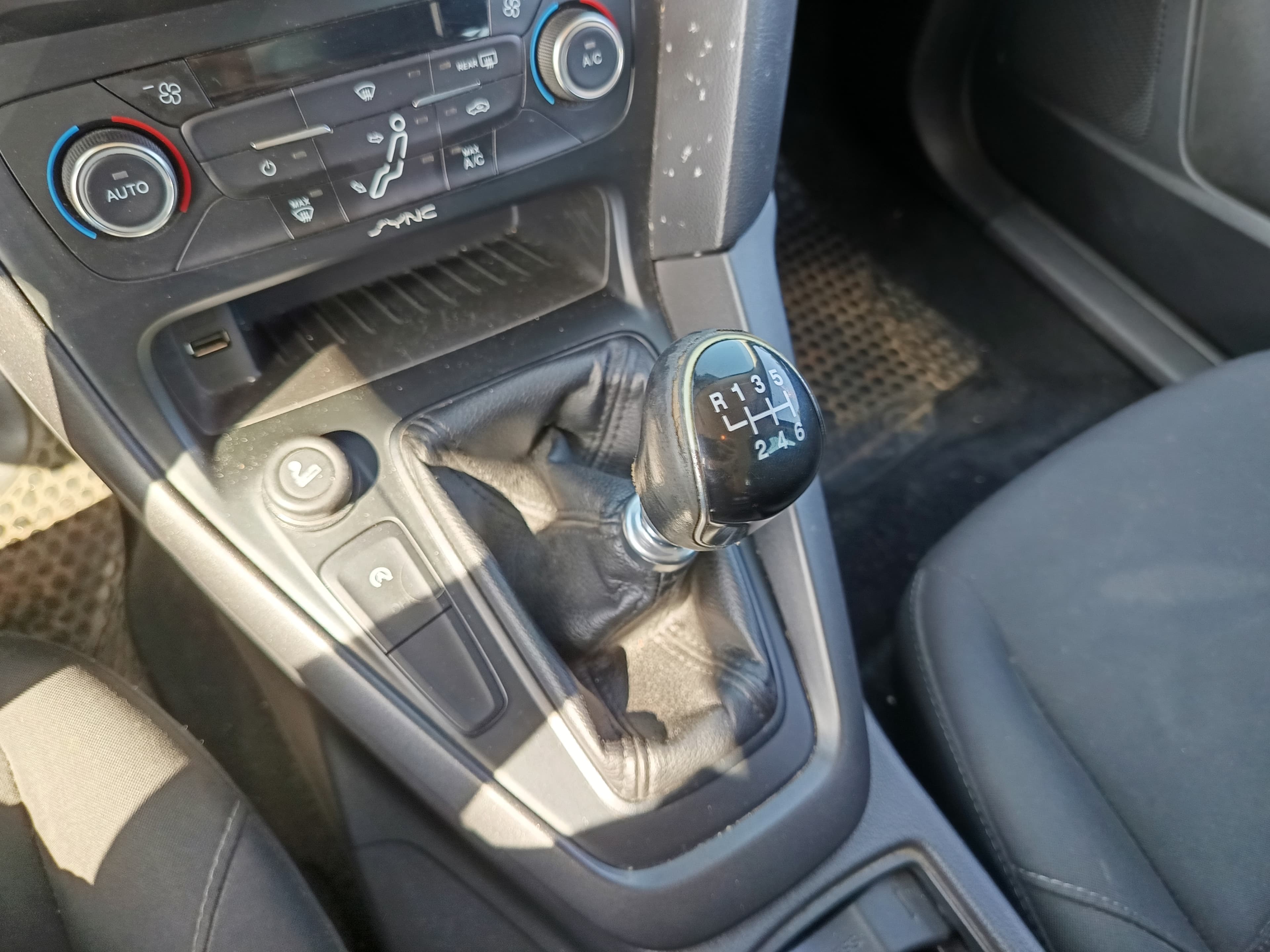 Ford Focus 1.5 TDCI · Año 2016 — imagen 37